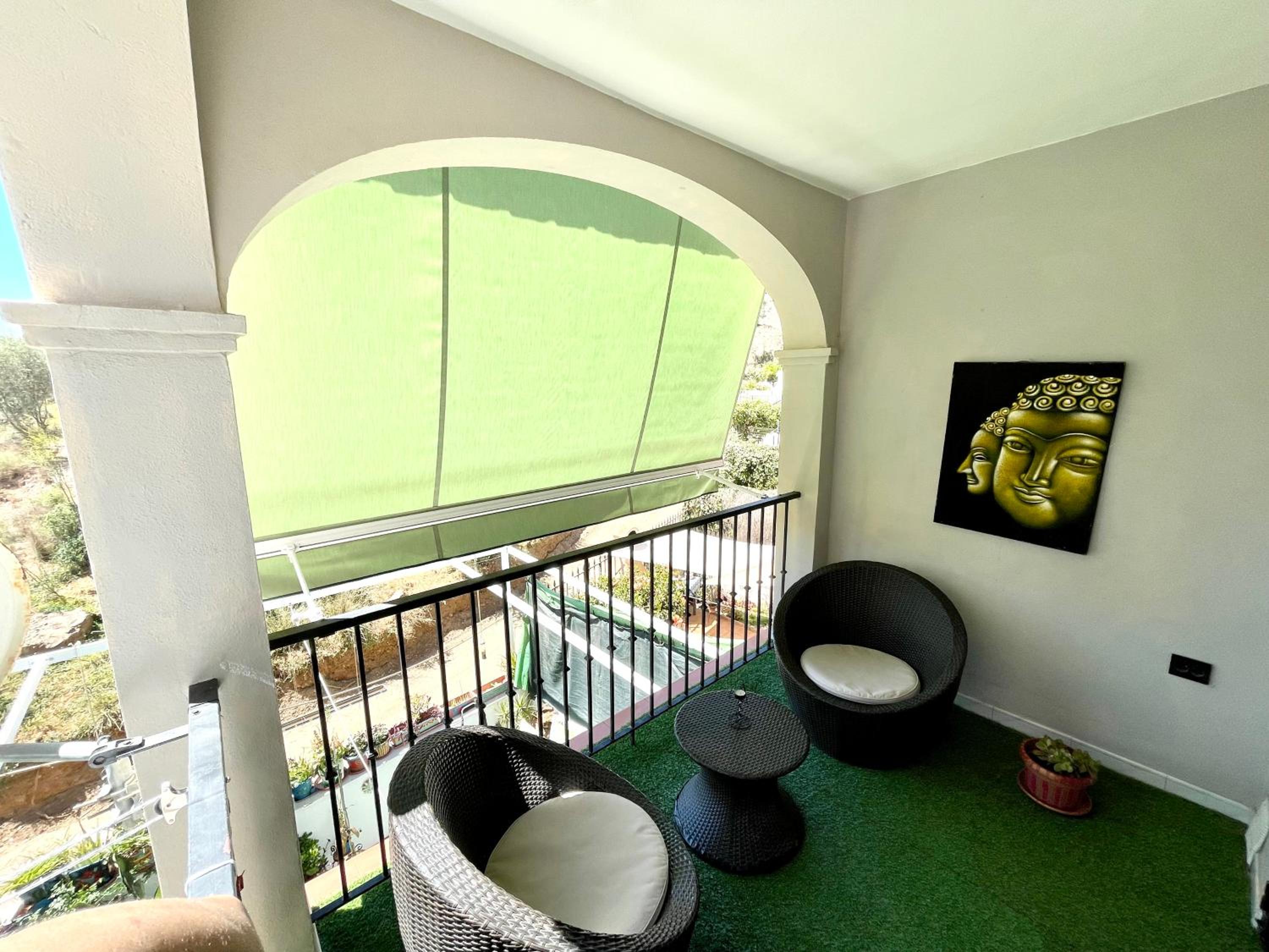 Studio Apartment photo 2