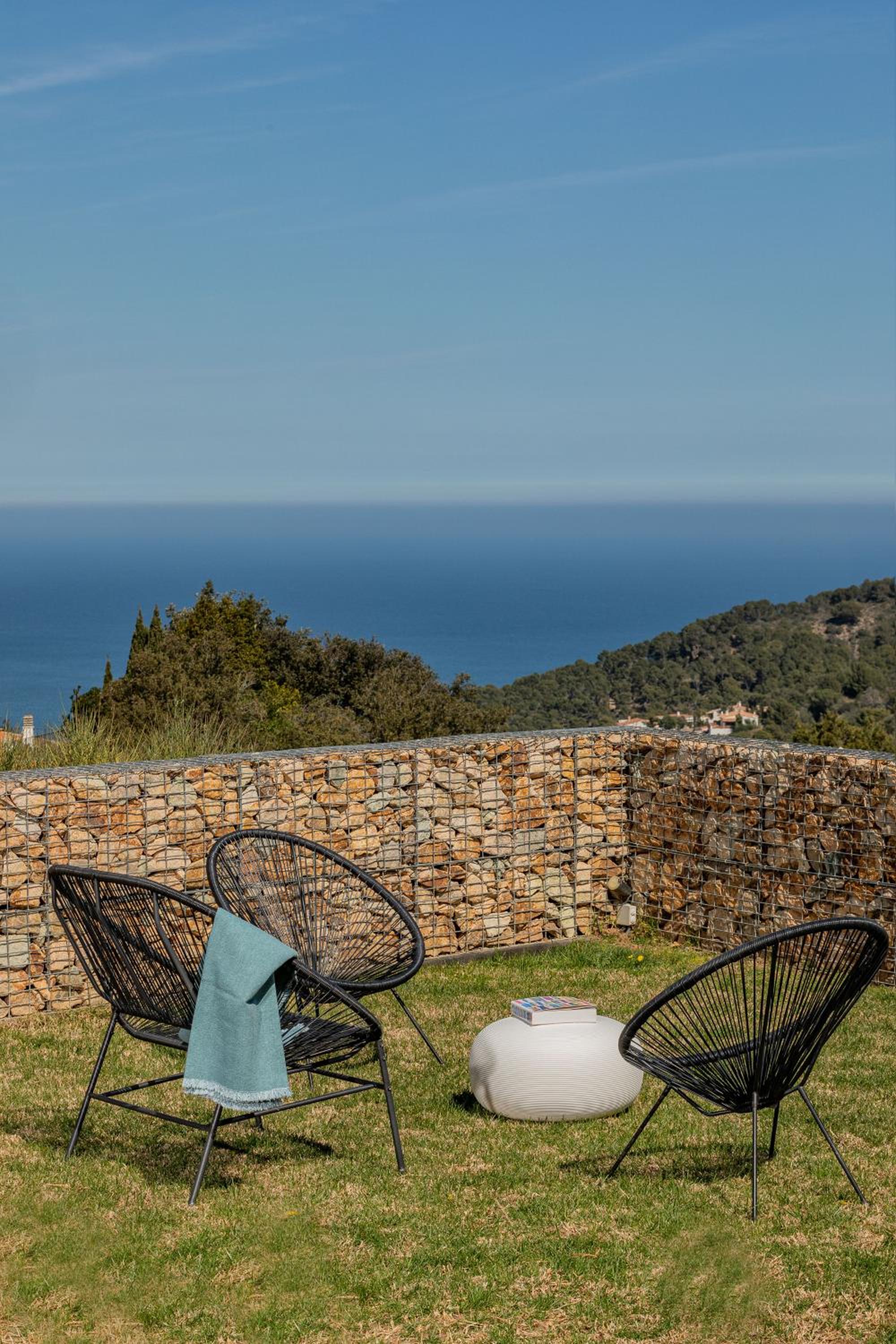 Villa with Sea View photo 2
