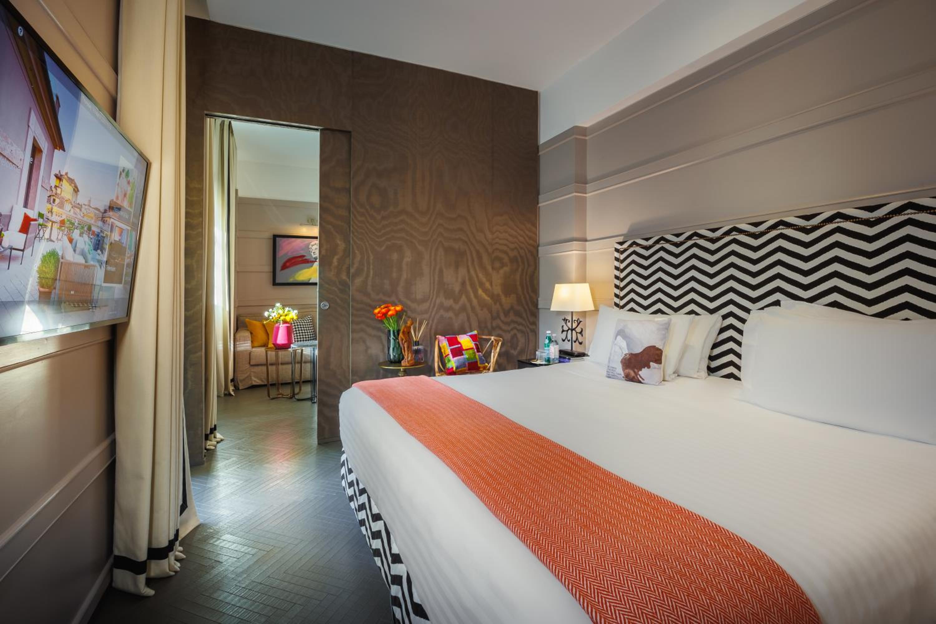 King Junior Suite