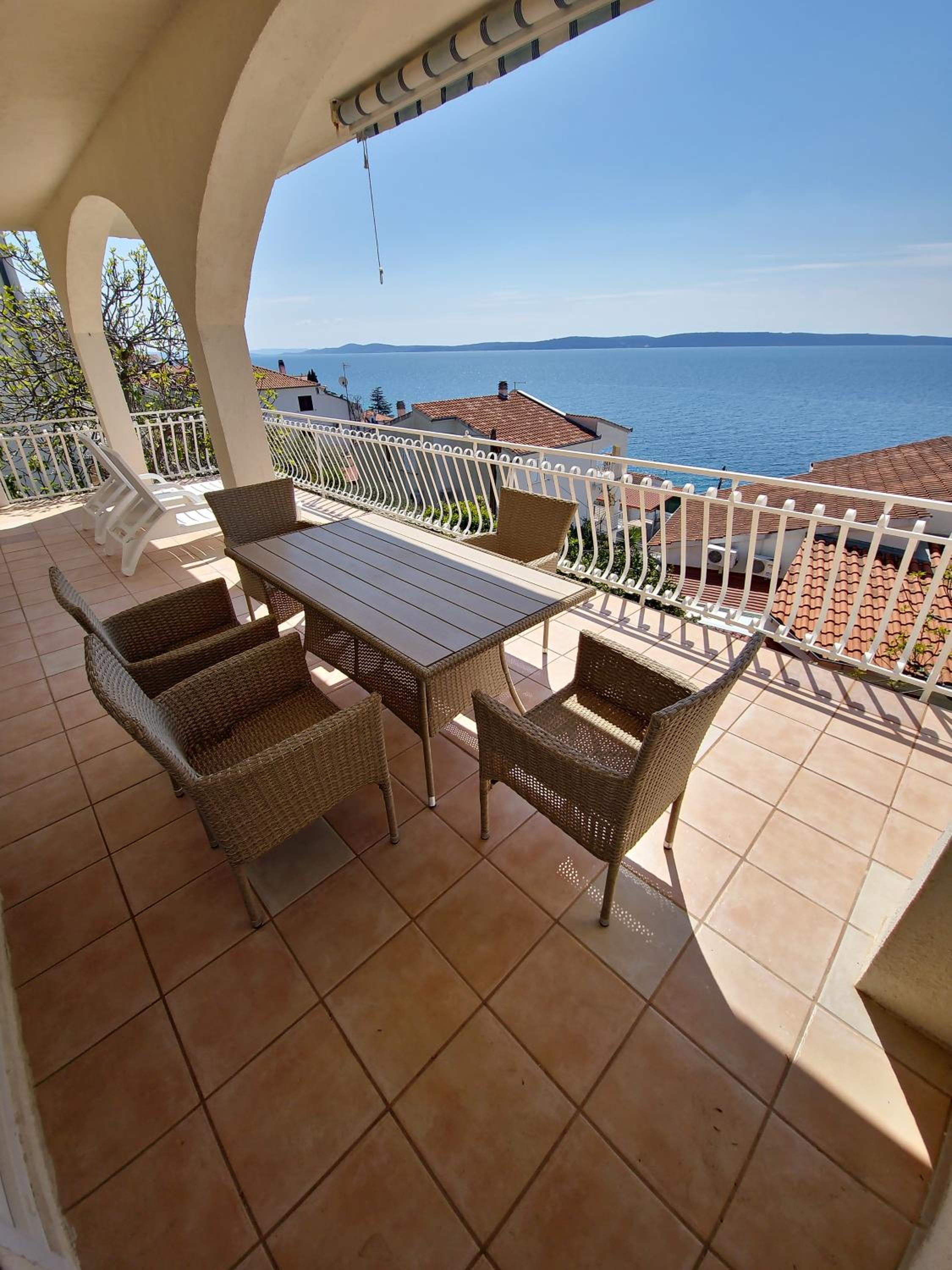 Apartment with Sea View