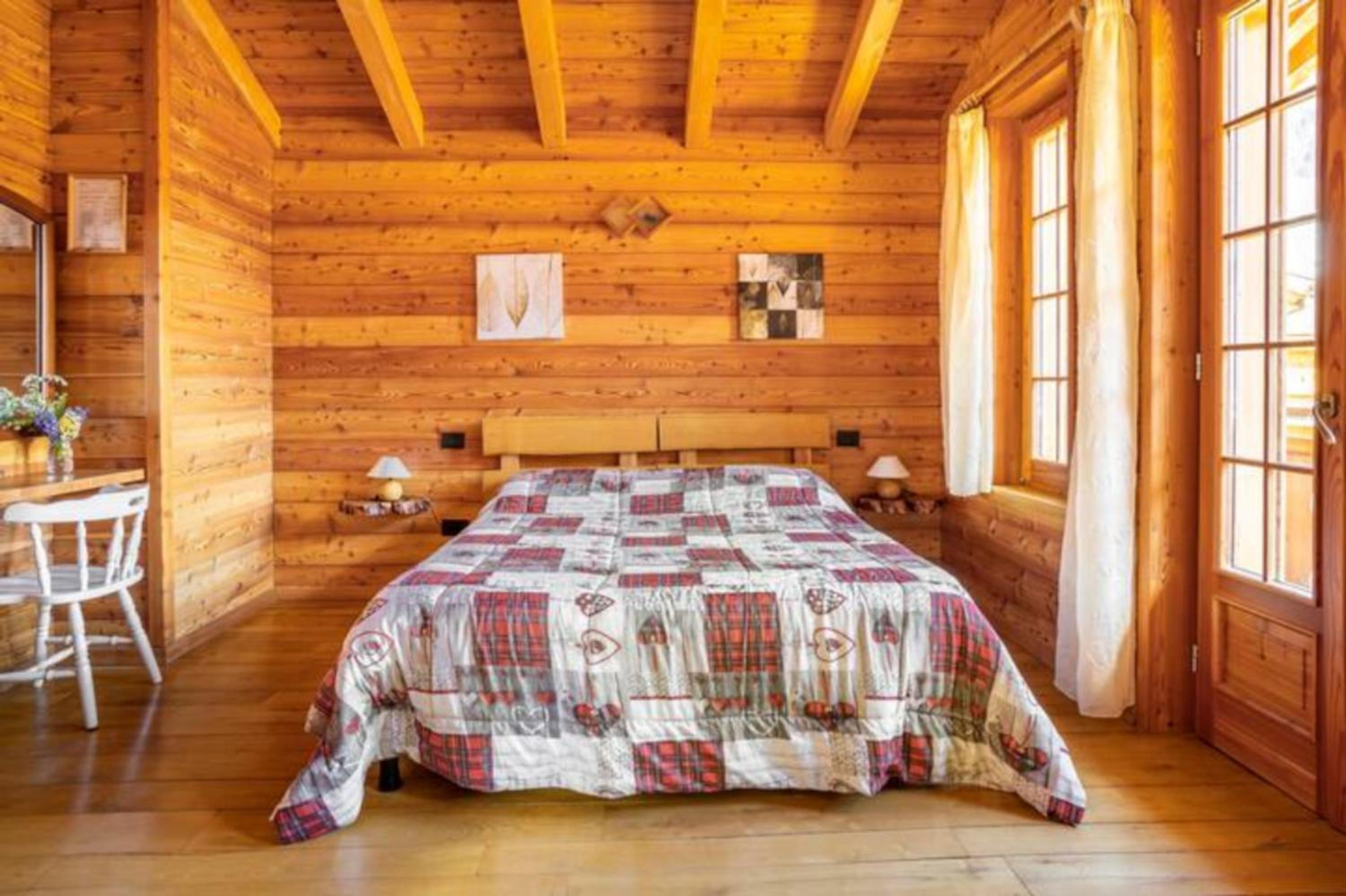 Double or Twin Room with Balcony and Private External Bathroom - Photo 9
