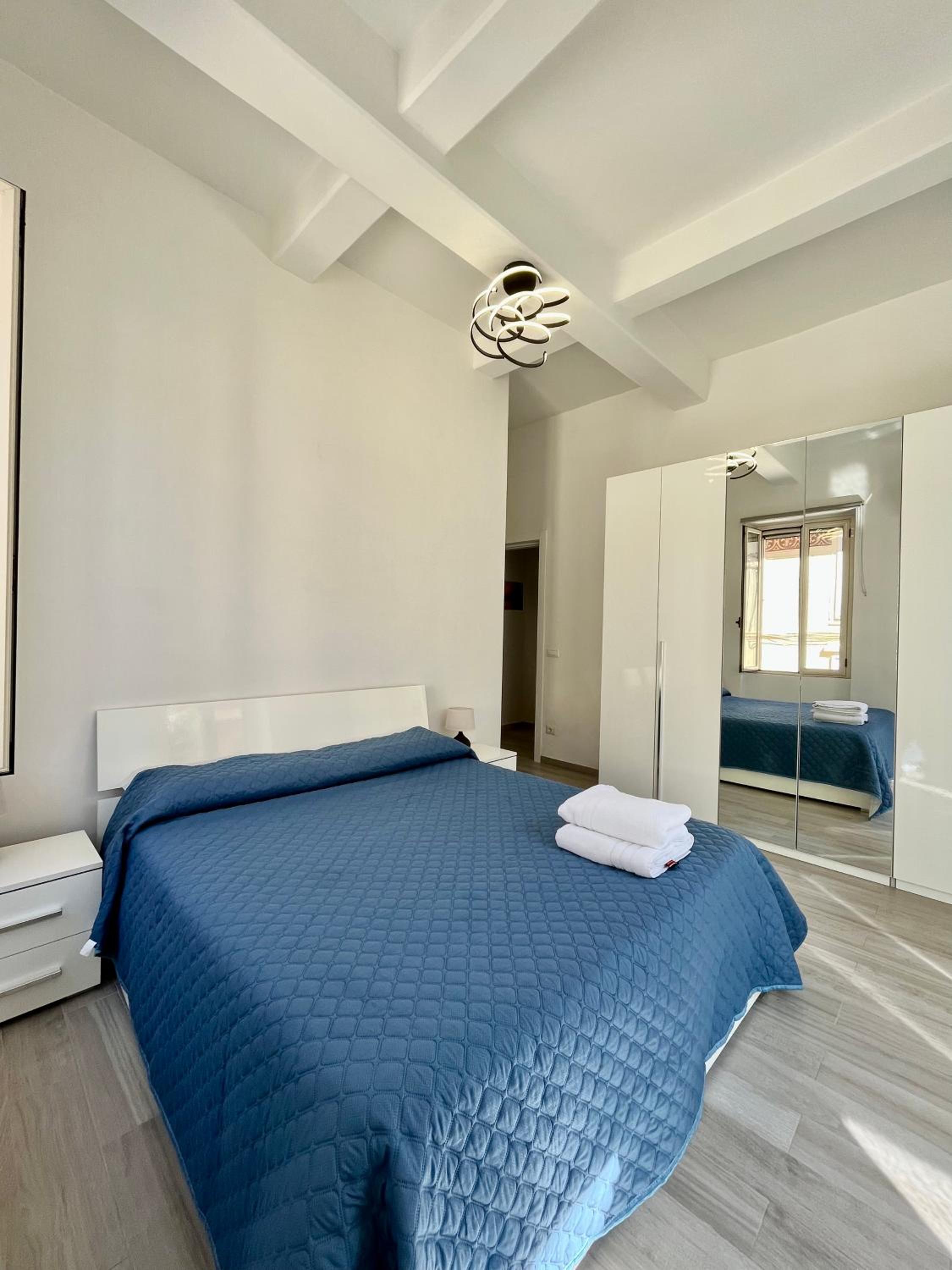 One-Bedroom House photo 1