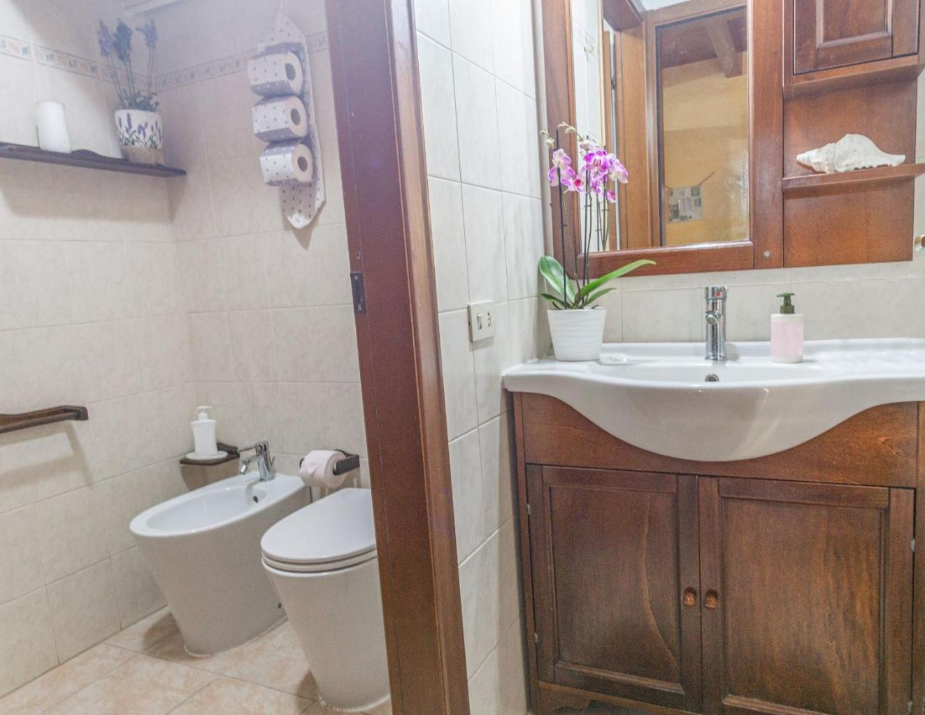 Two-Bedroom House photo 2