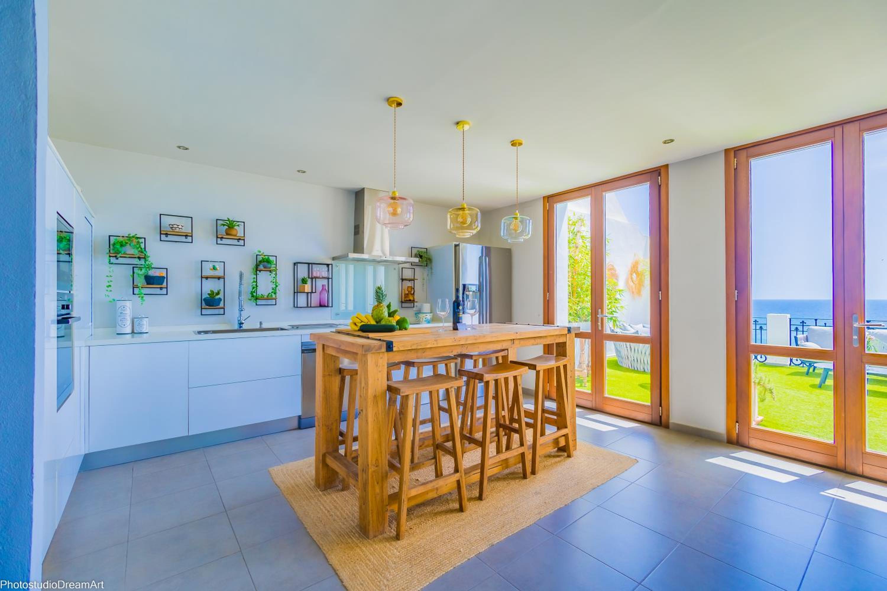 Two-Bedroom House - Photo 29