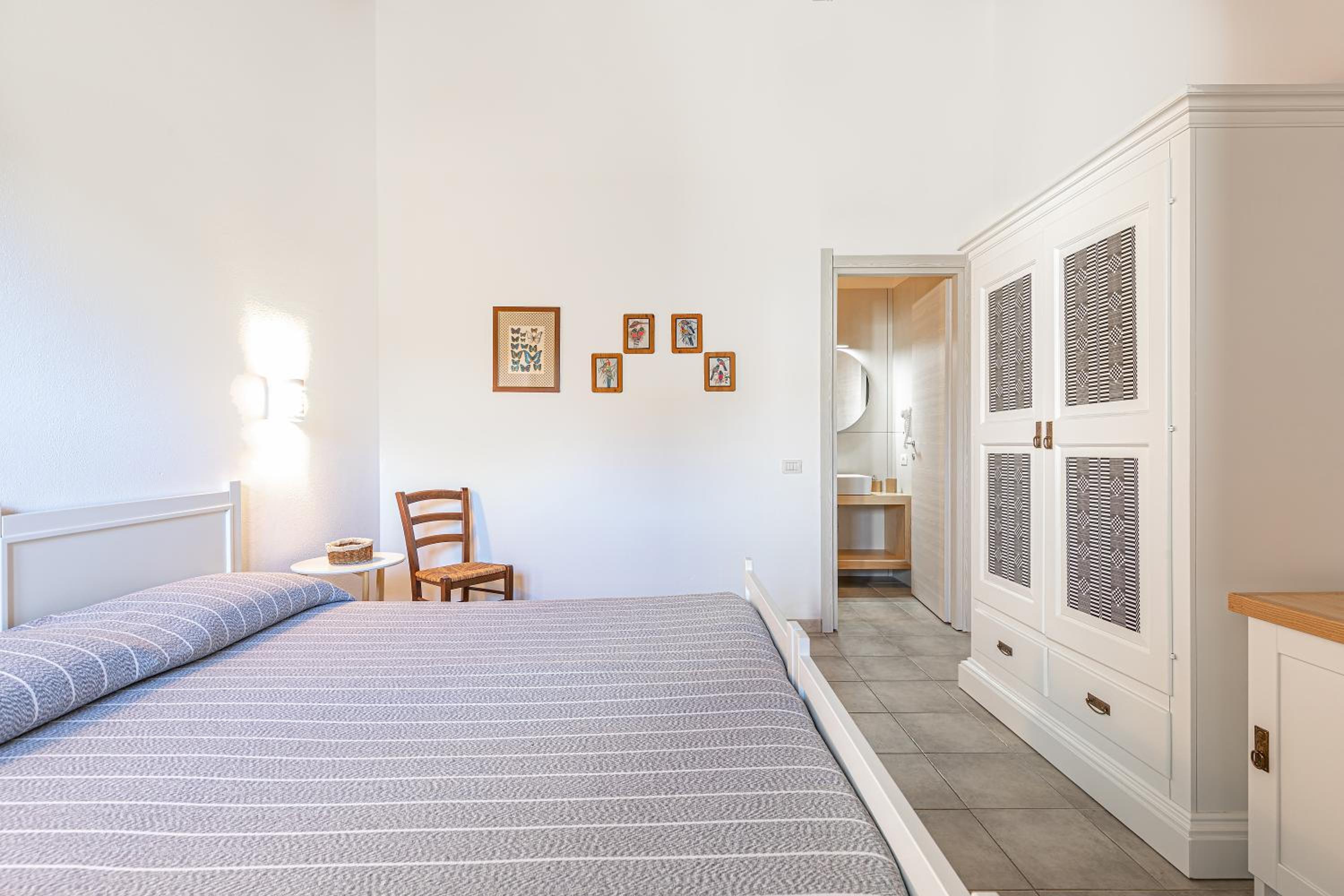 Double Room - Photo 4
