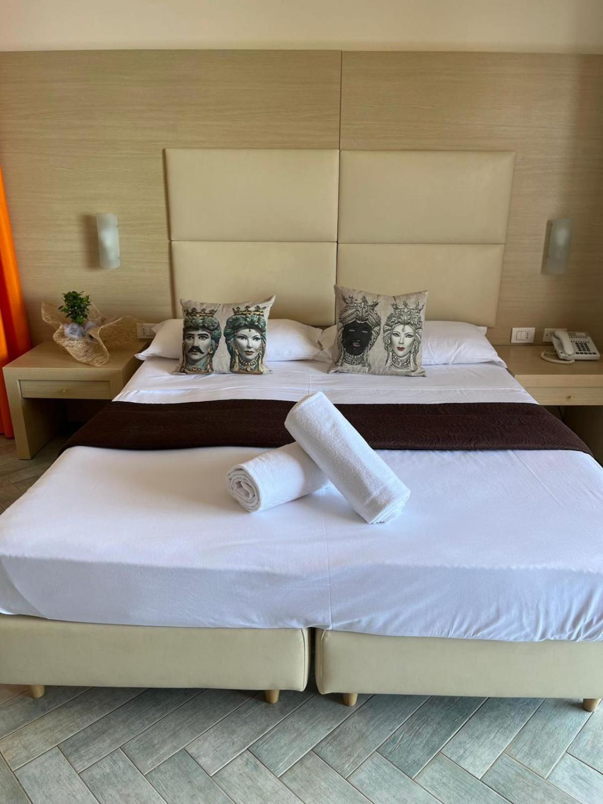 Habitación Doble Deluxe con Vista al Mar