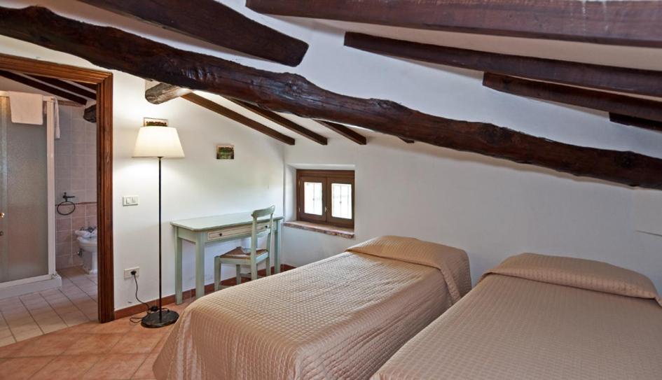 Quadruple Room - Photo 7