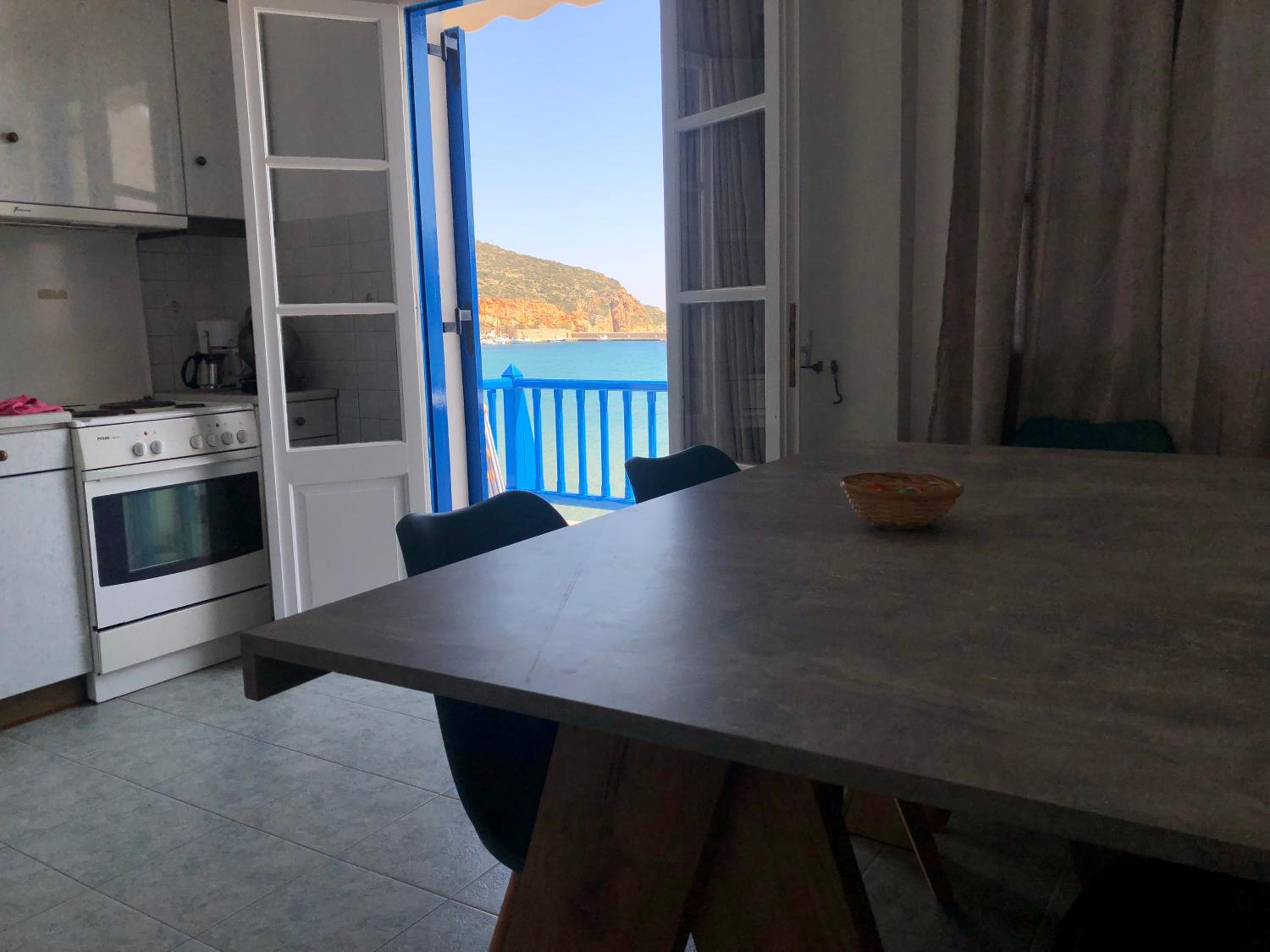 Two-Bedroom Apartment - Oceanfront photo 3