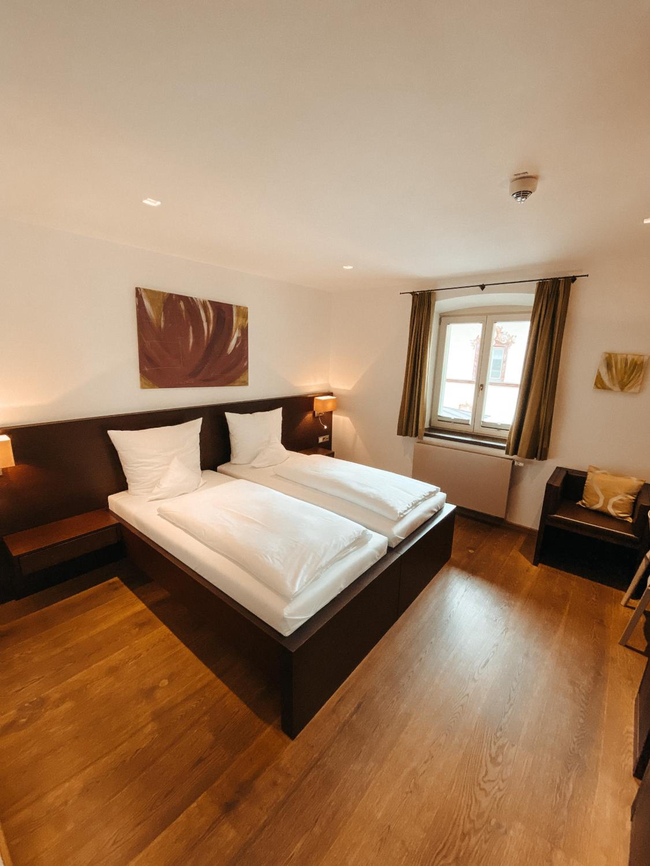Twin Room with Balcony