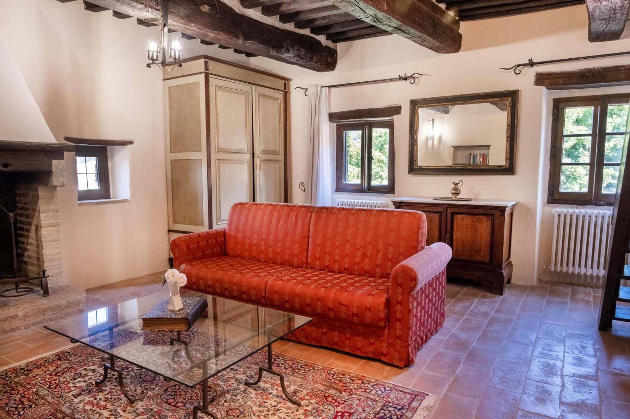 Suite - Photo 2