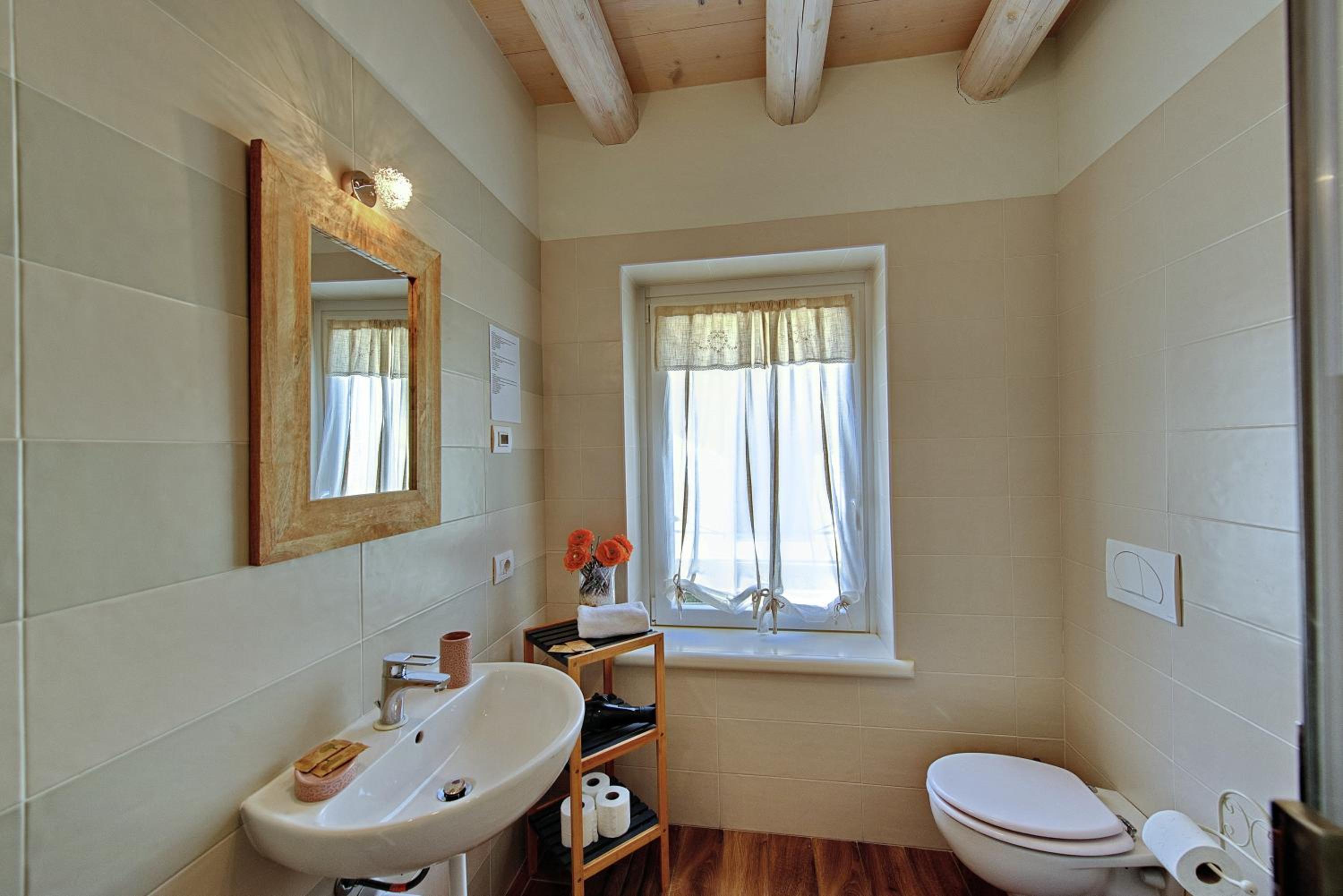 Double Room with Pool View photo 2