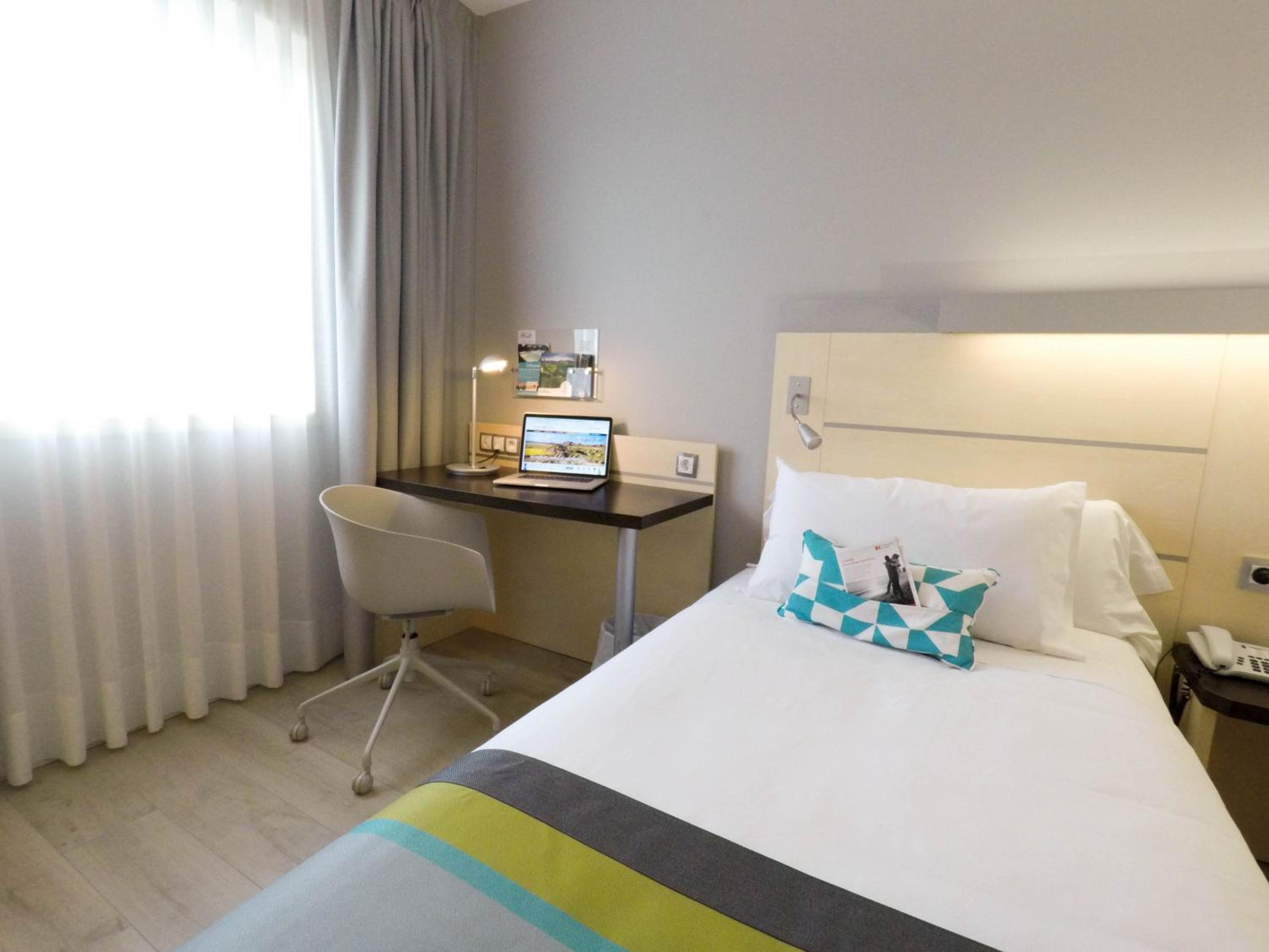 Standard Twin Room - Free Breakfast - Photo 4