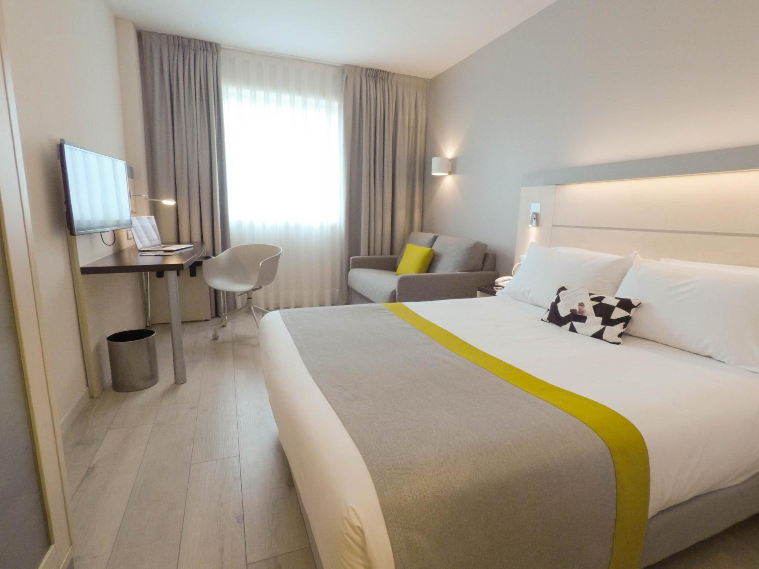 Standard Double Room - Photo 1
