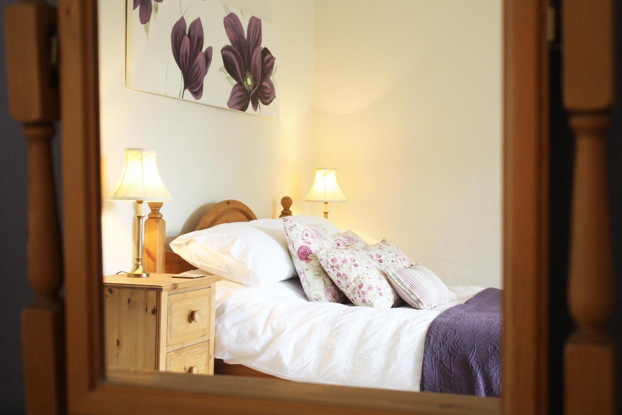 Deluxe Double Room with Shower photo 1