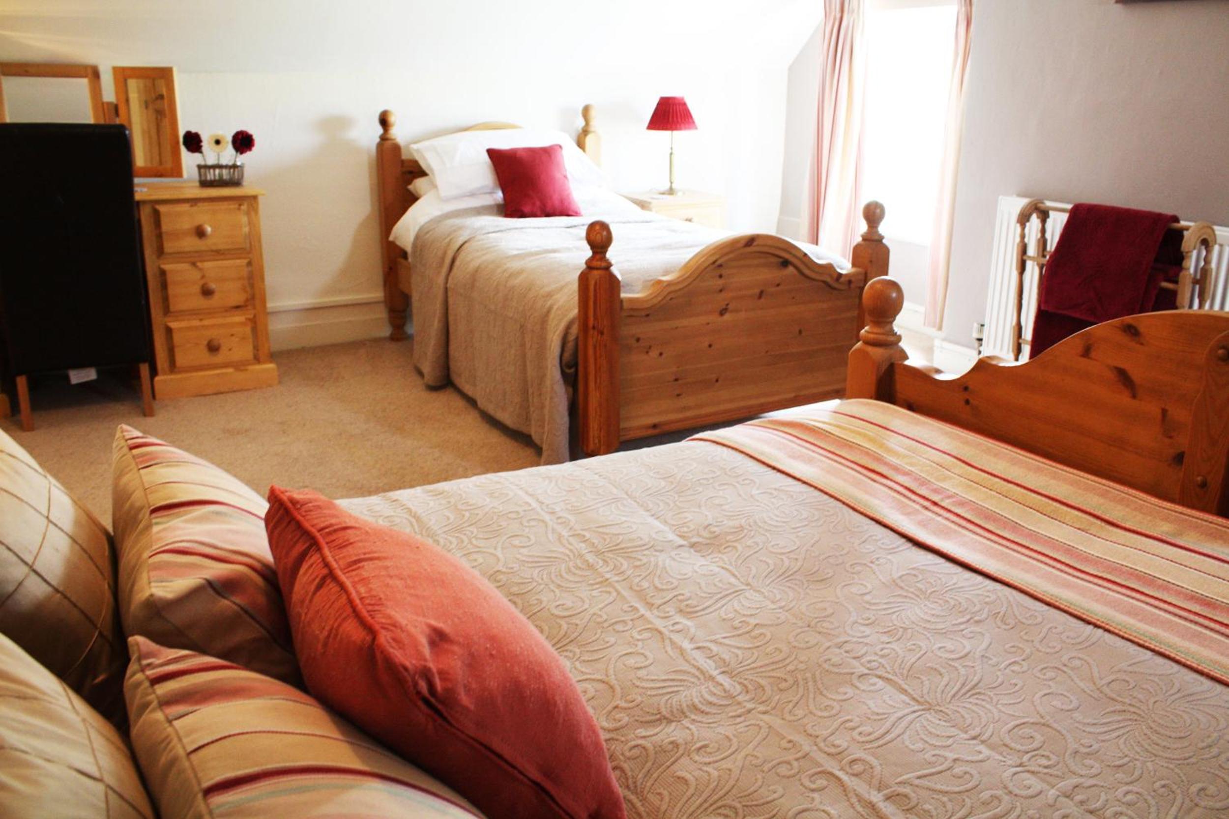 Deluxe Family Room photo 3