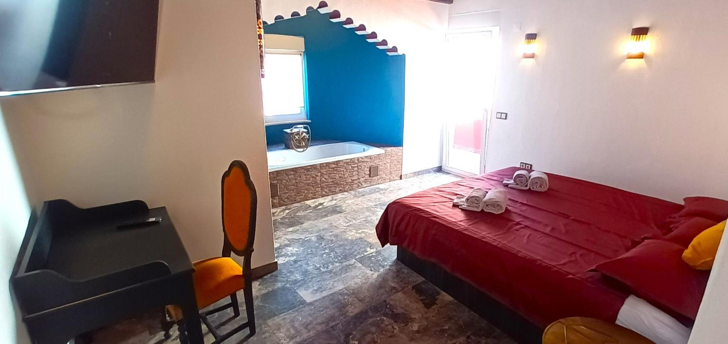 King Suite with Spa Bath photo 1