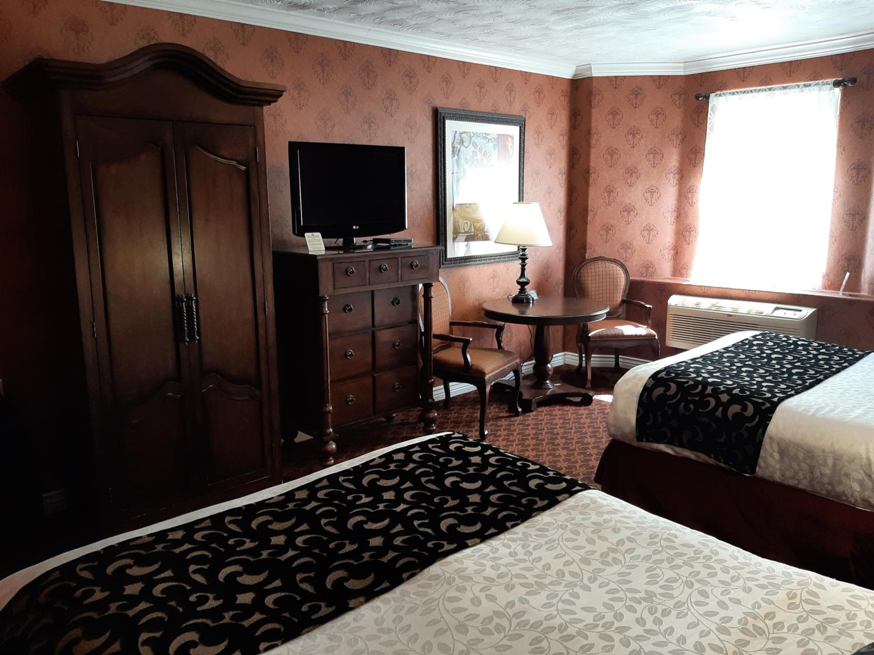 Superior Queen Room - No Pets photo 1