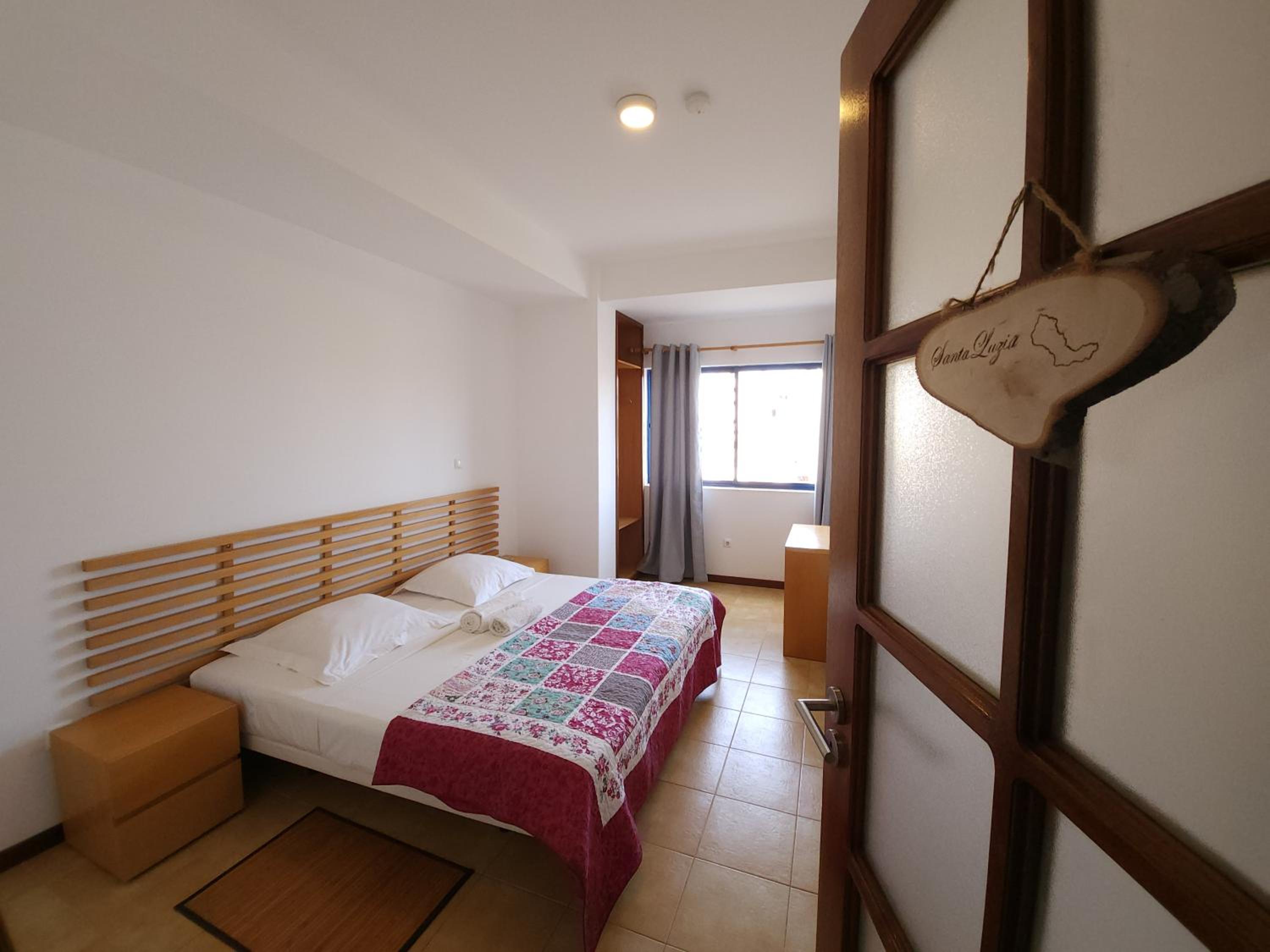 Double or Twin Room with Shared Bathroom photo 2