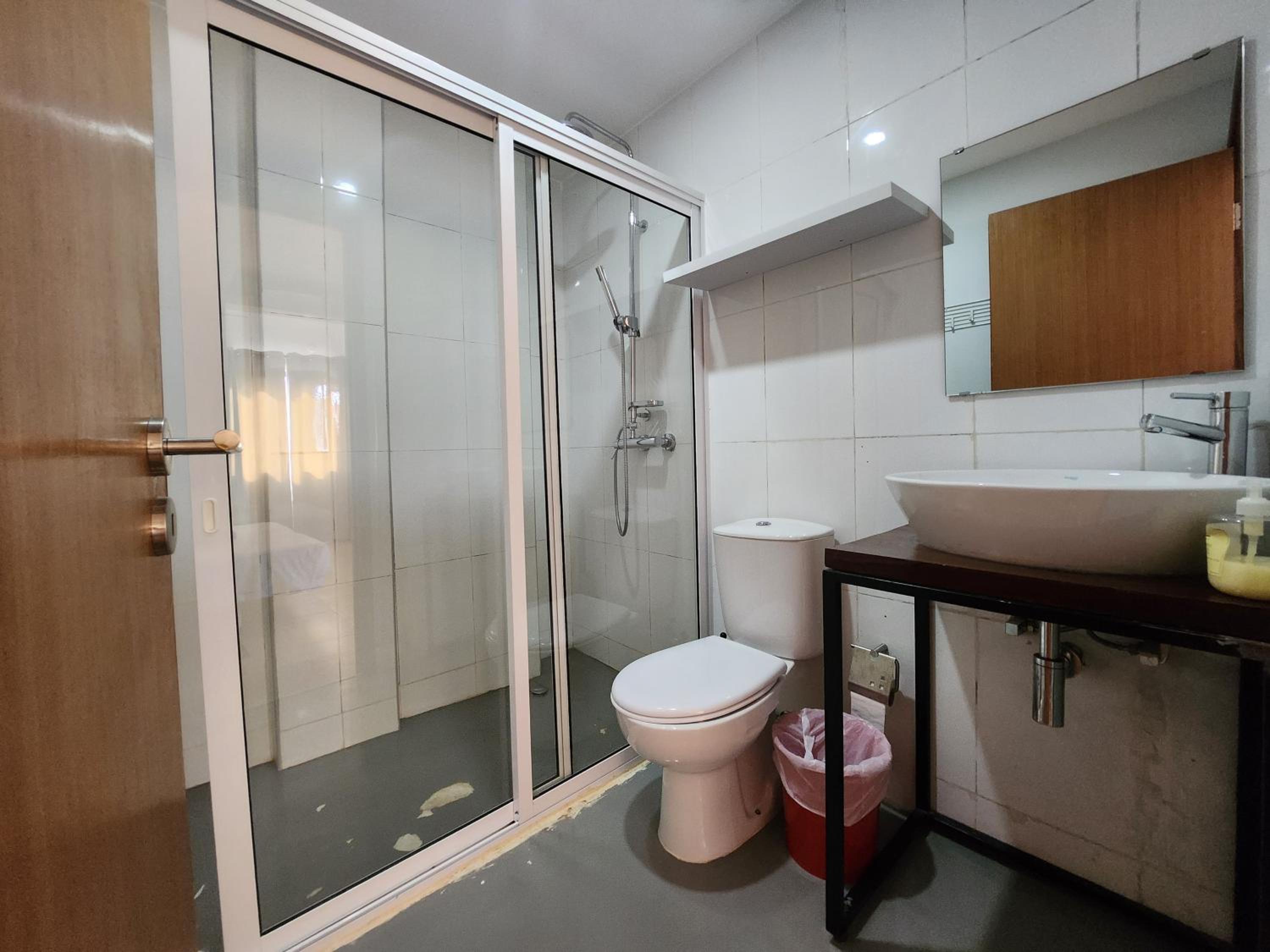Double or Twin Room with Shared Bathroom photo 3