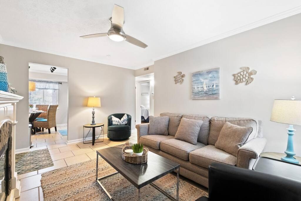 Two-Bedroom Apartment photo 1