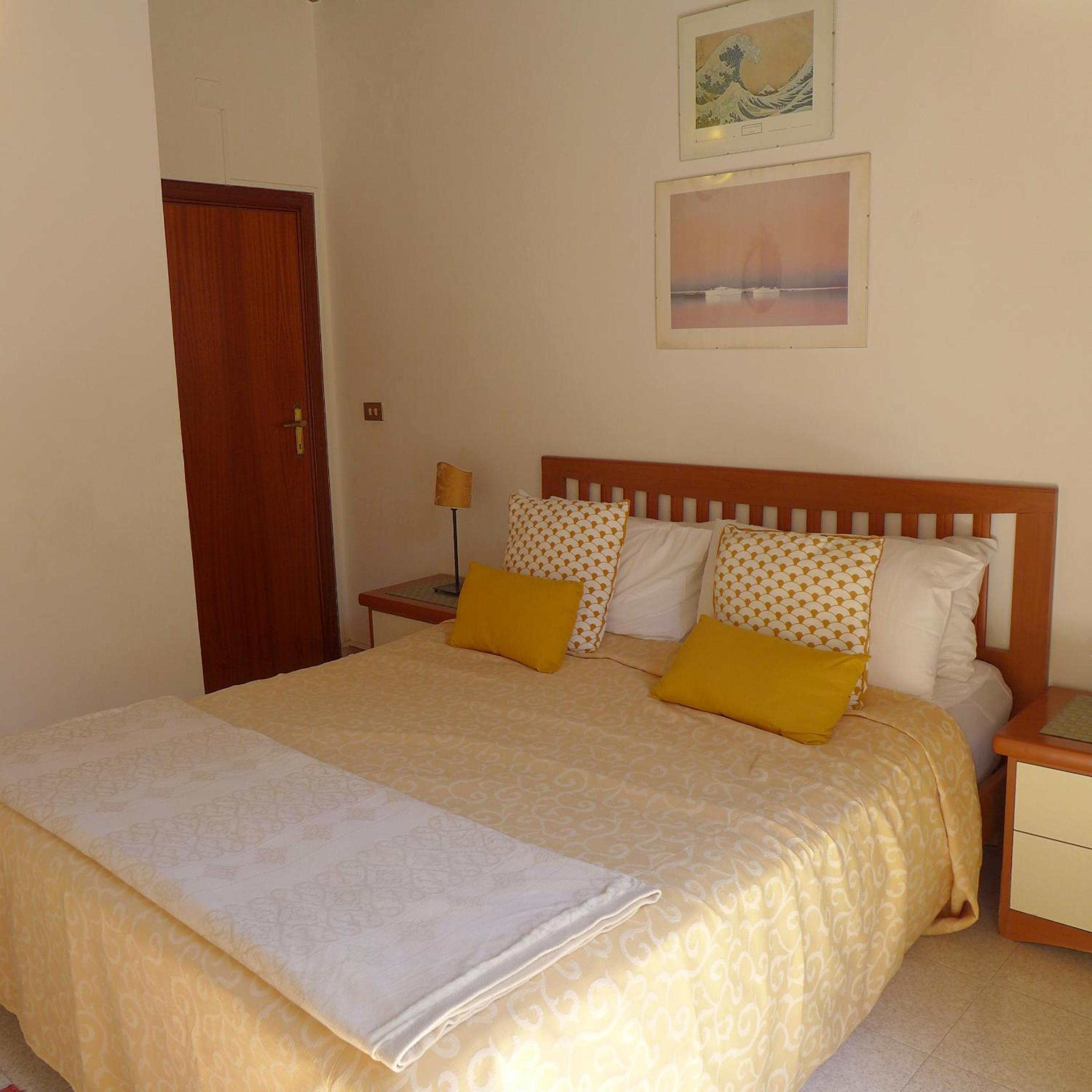 One-Bedroom House photo 3