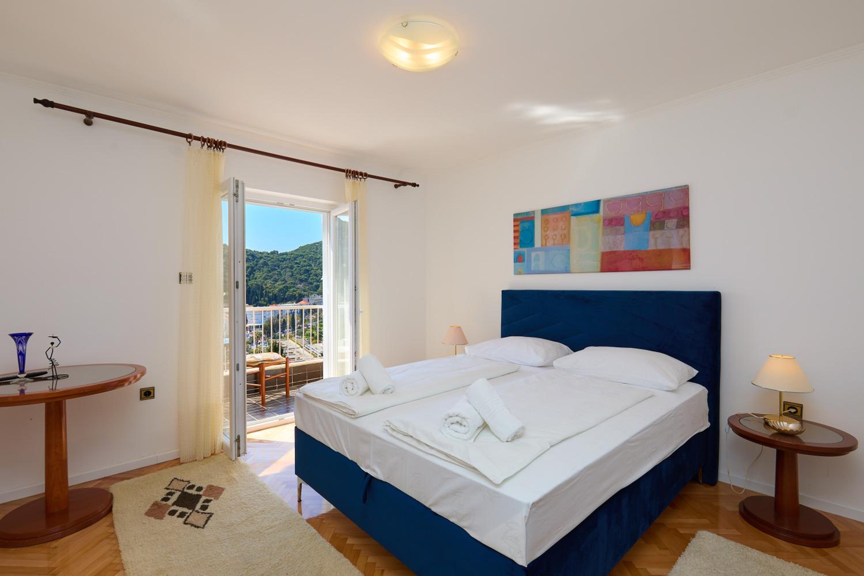 Apartment with Balcony