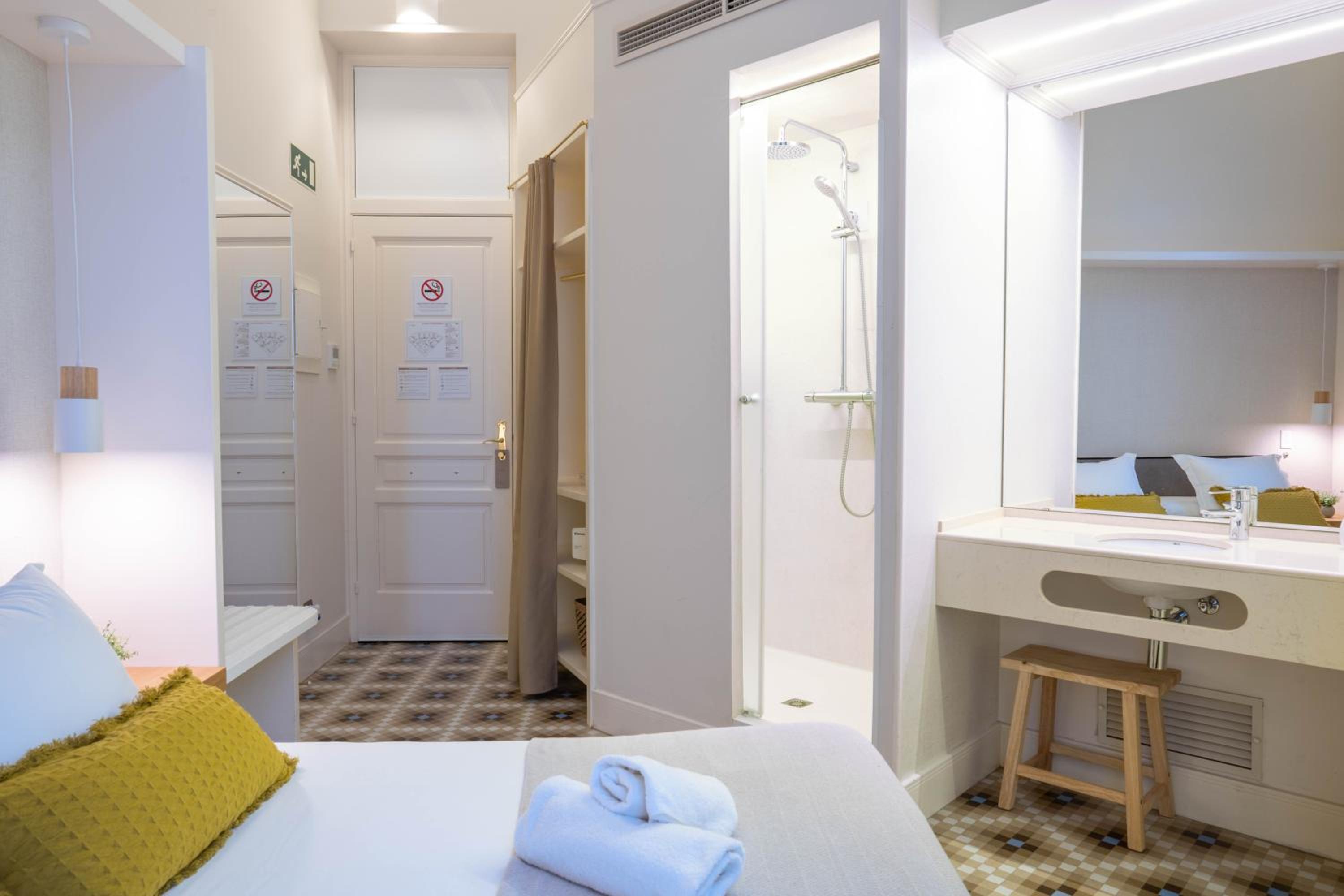 Superior Double Room photo 2