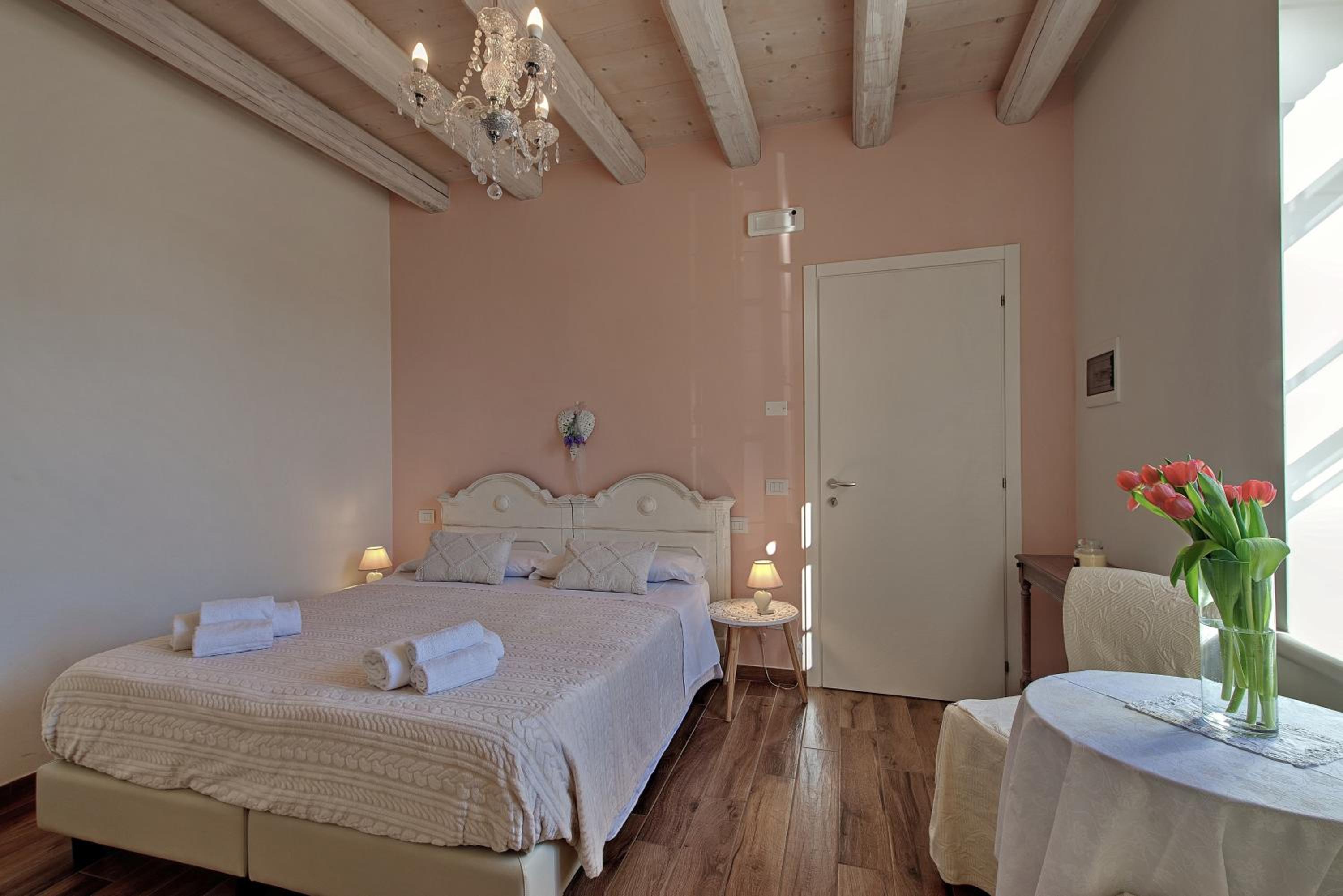 Triple Room - Disability Access - Photo 3