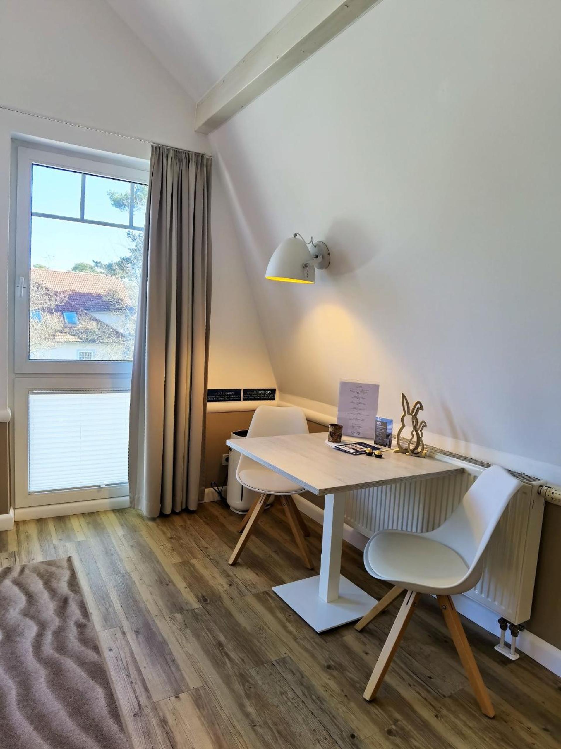 Comfort - Suite - Photo 11