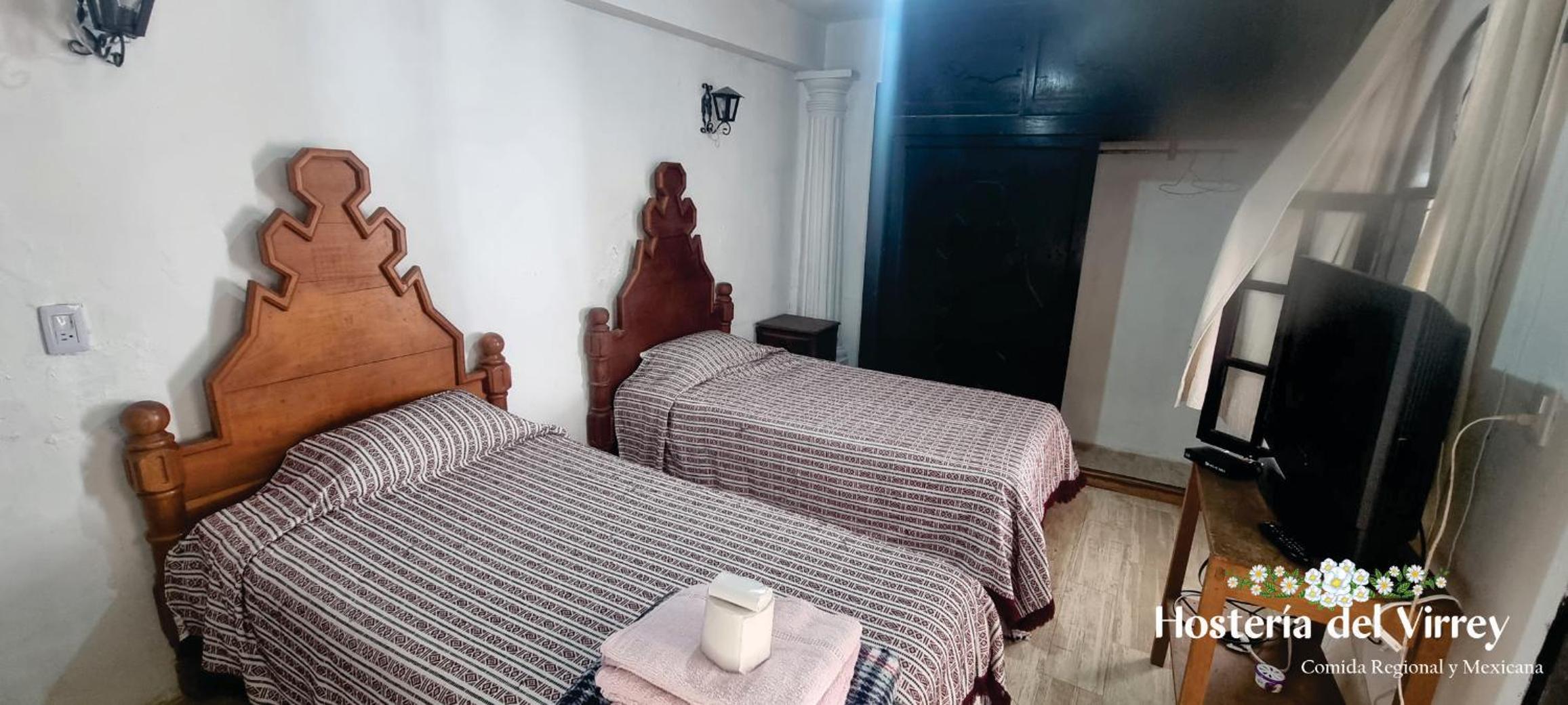 Standard Twin Room photo 2