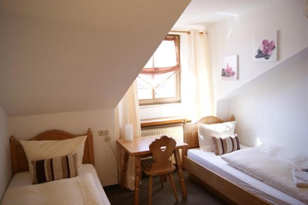 Standard Double Room photo 2