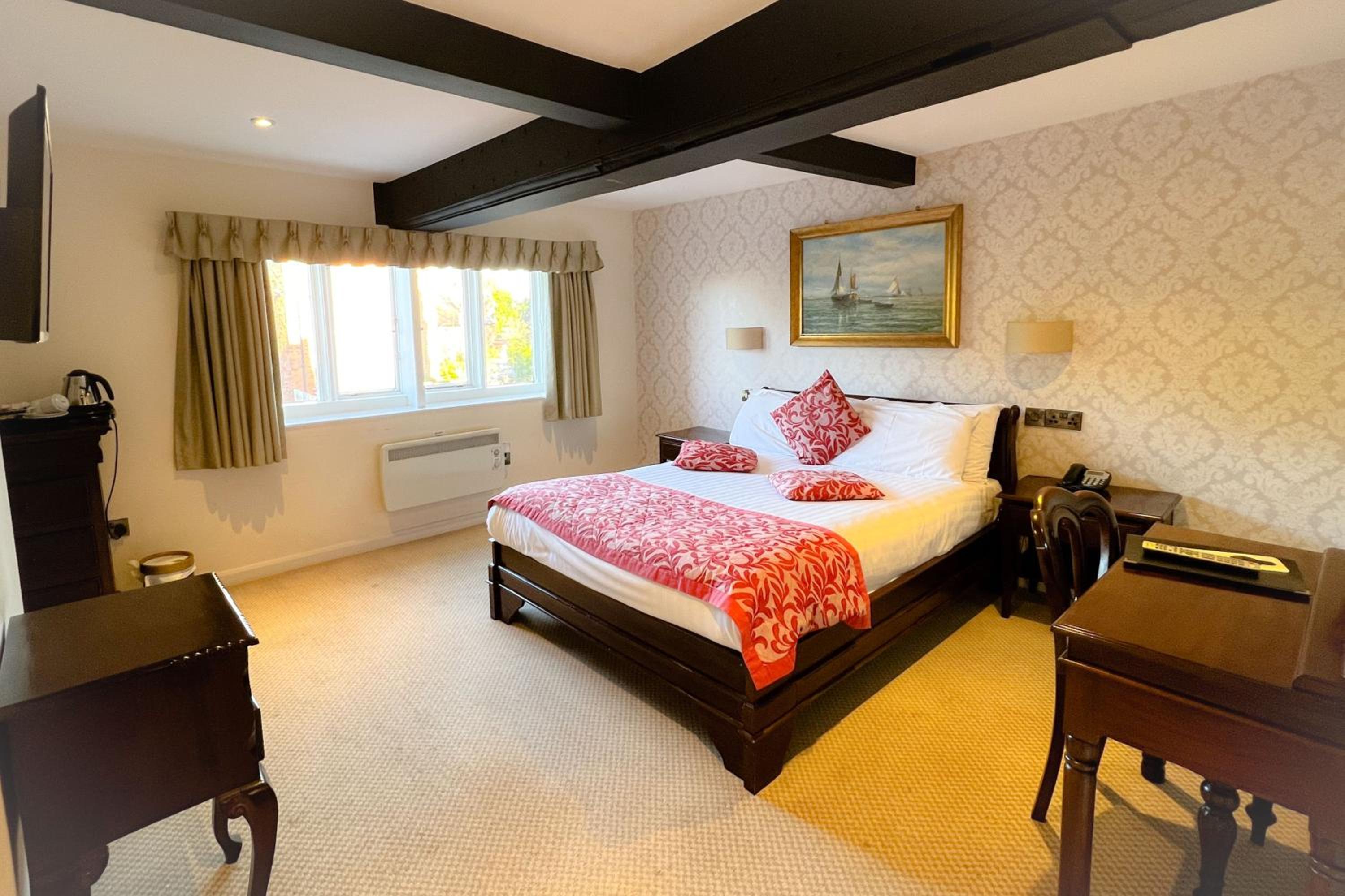 Standard Double Room - Non-Smoking - Photo 1
