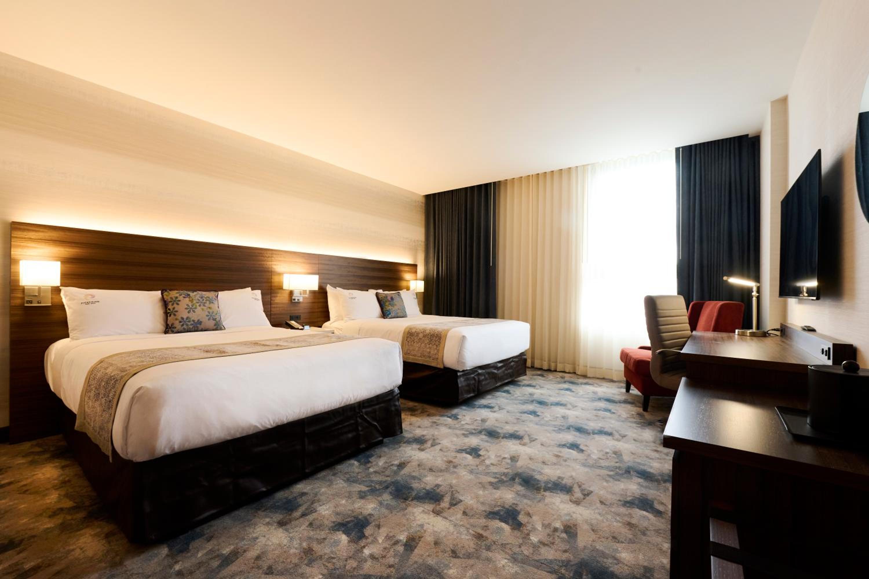 Standard Two Queen Room - Photo 1