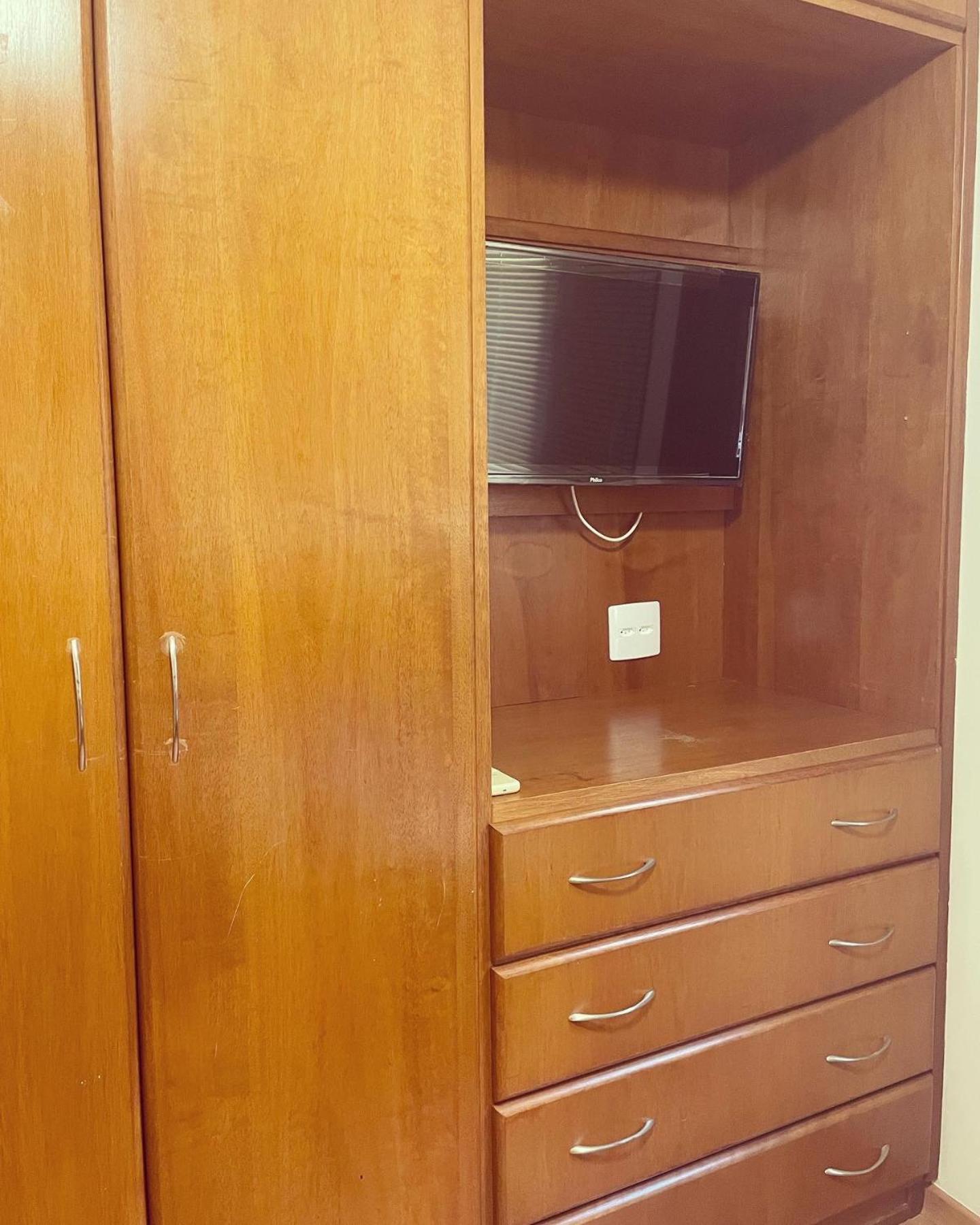 Basic Triple Room with Shared Bathroom photo 2
