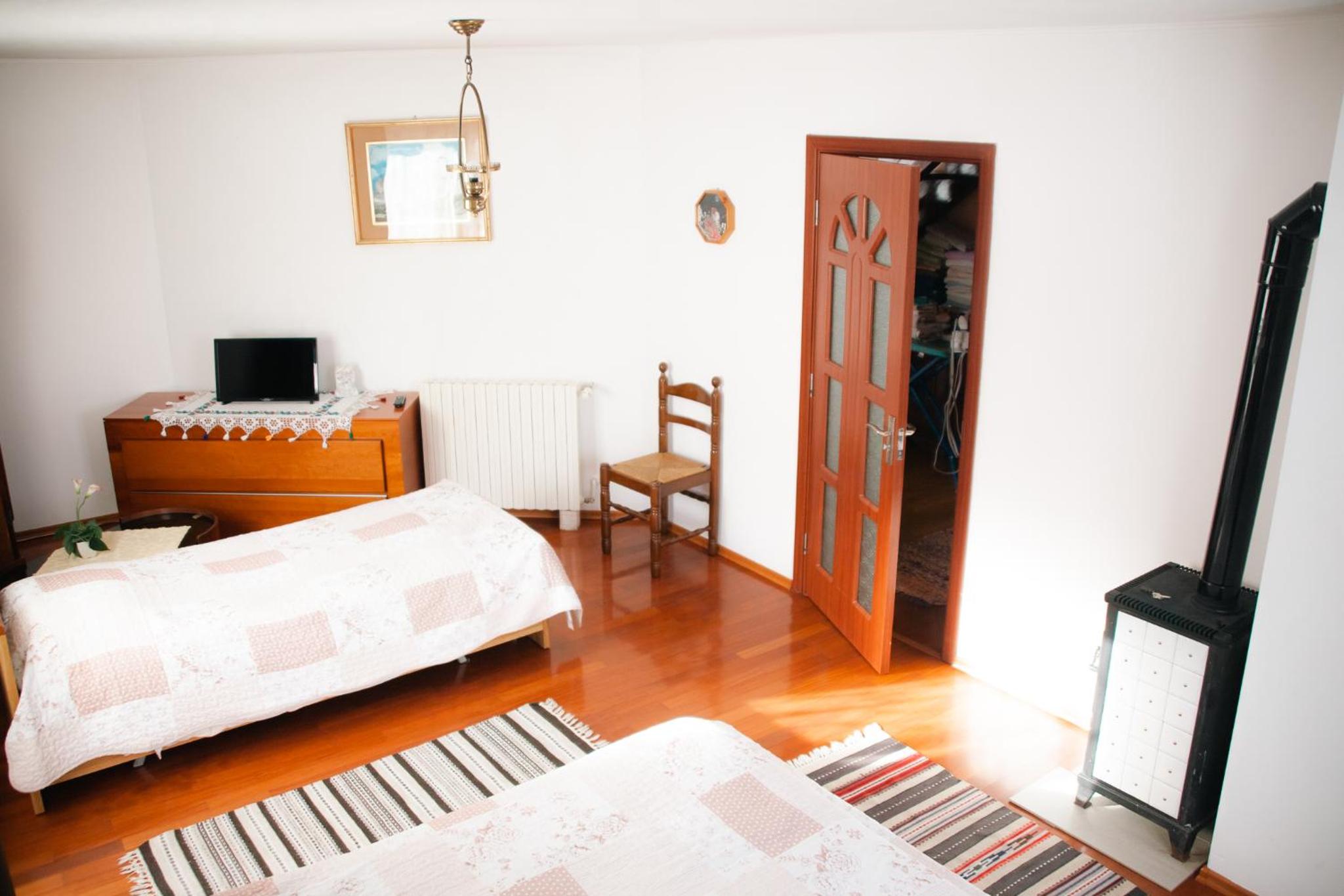 Triple Room with Private Bathroom photo 1