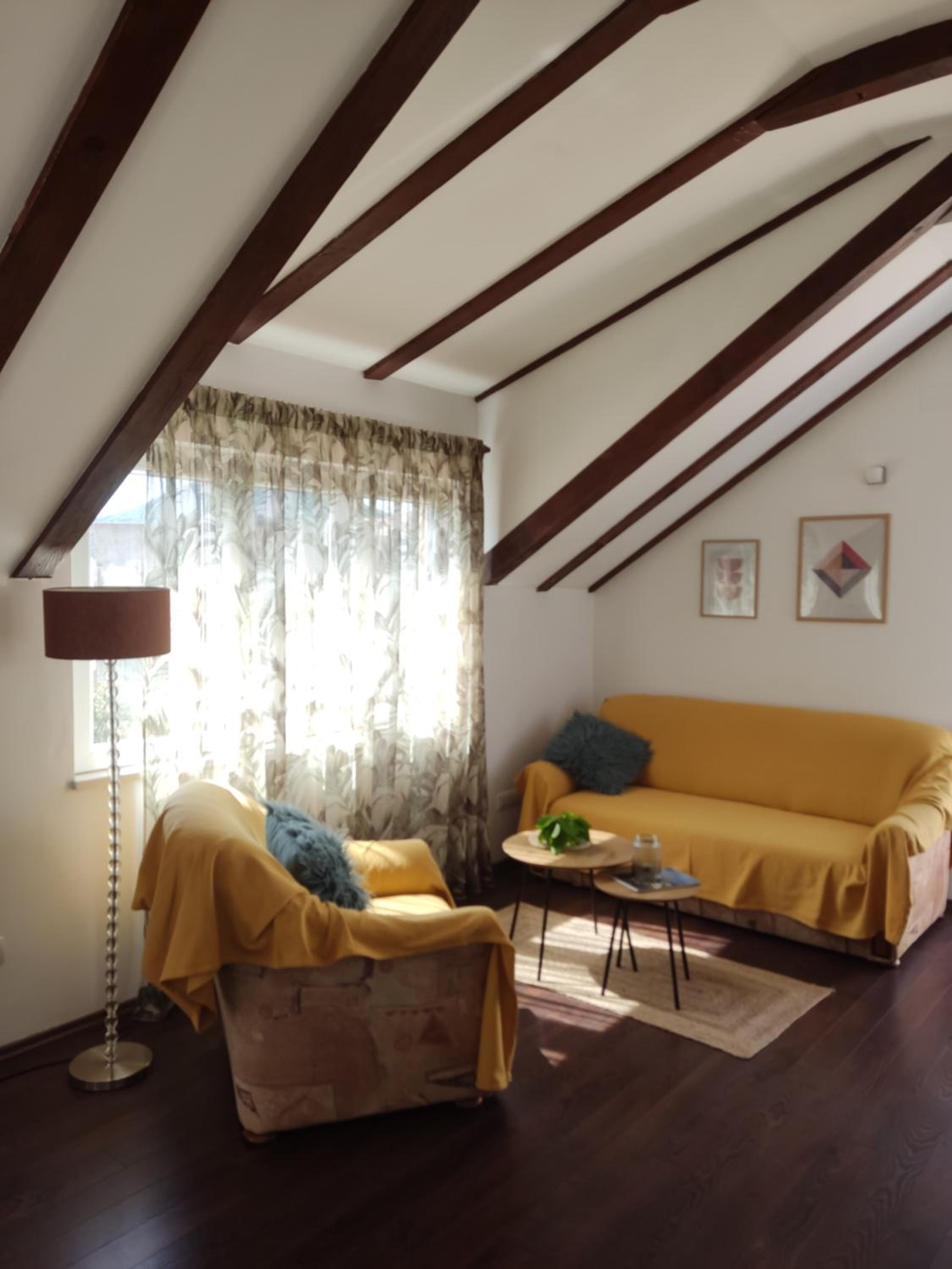 Two-Bedroom Apartment with Terrace and Sea View