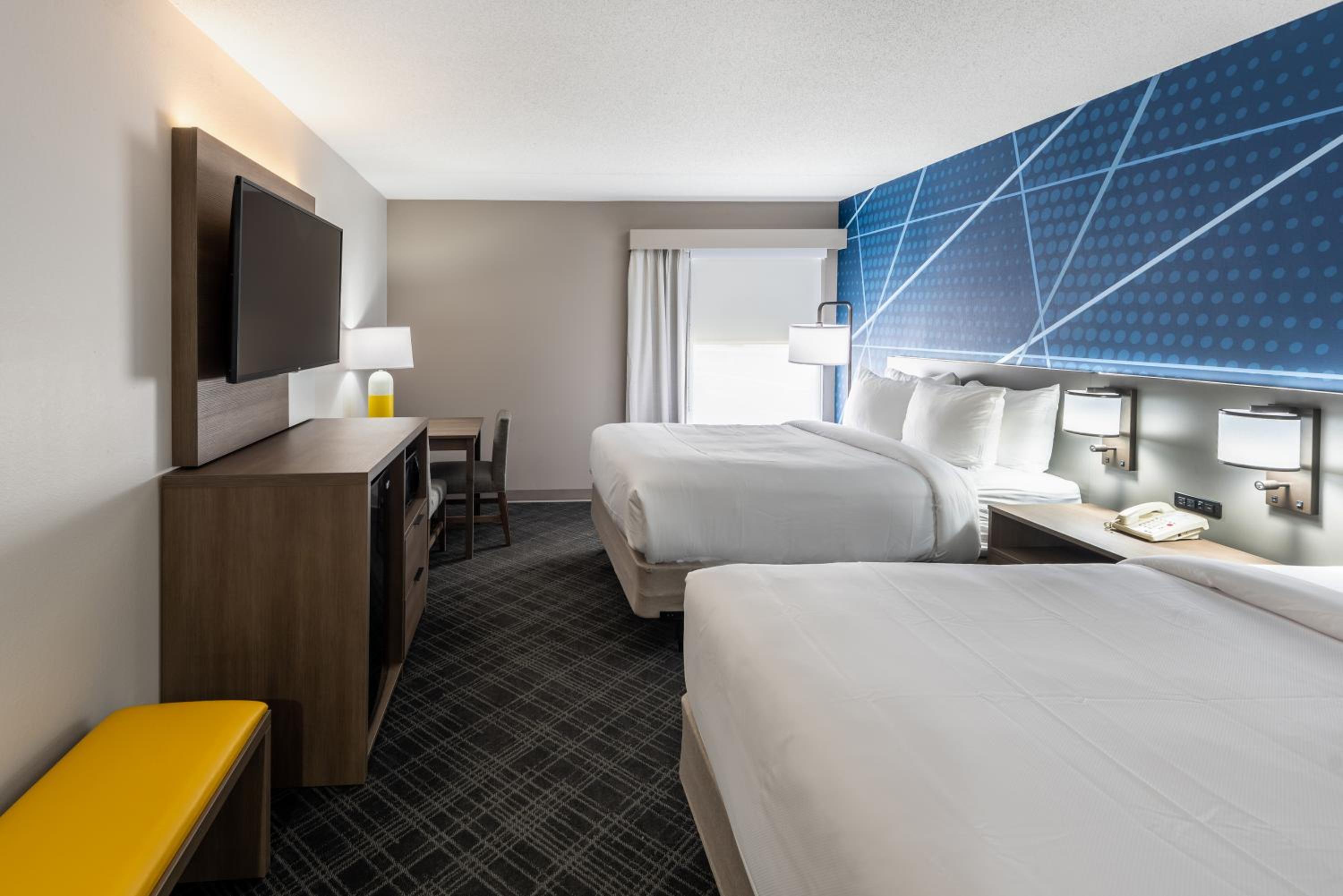 Queen Room with Two Queen Beds and Roll-In Shower - Accessible/Non Smoking - Photo 1