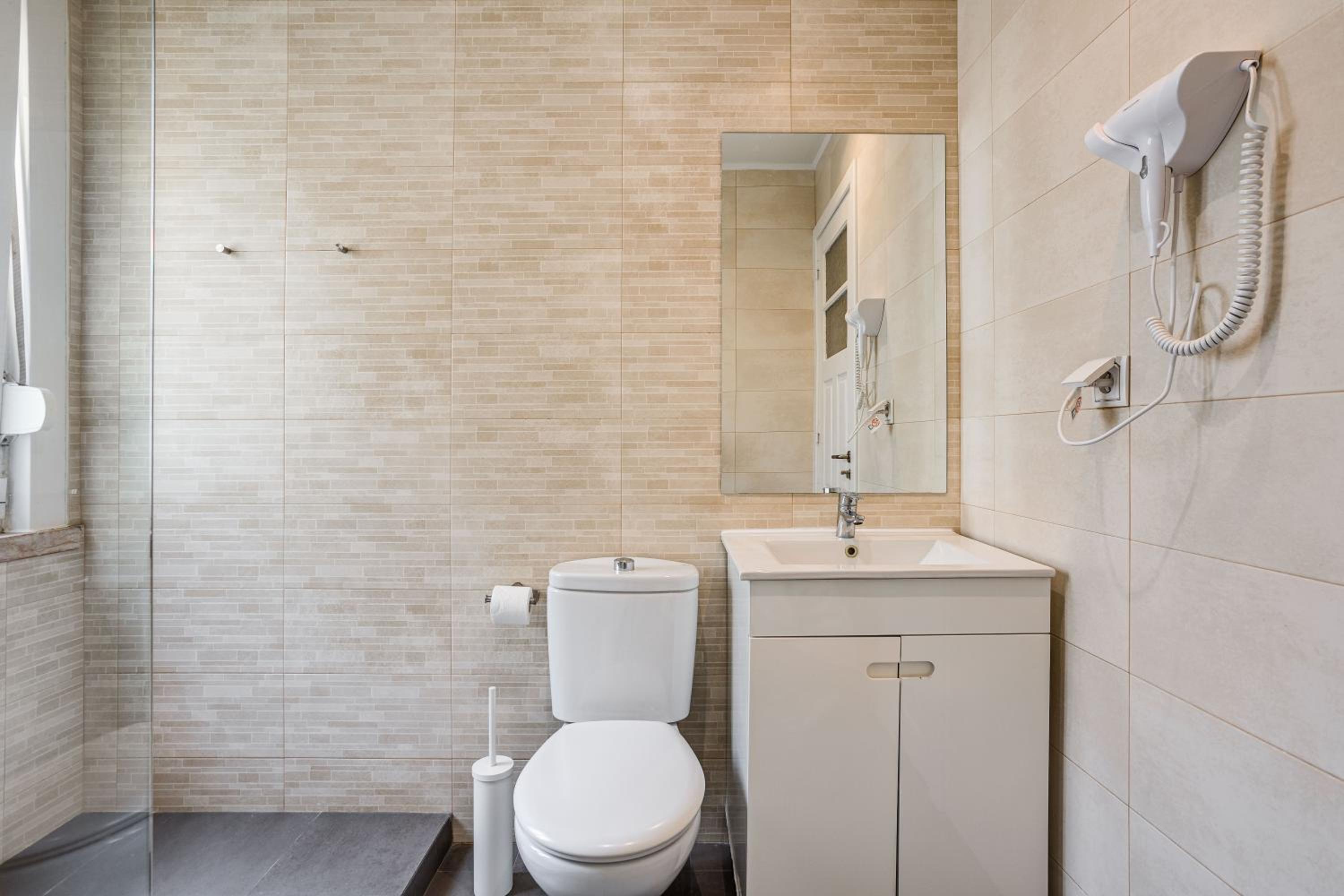 Standard Apartment - Photo 8