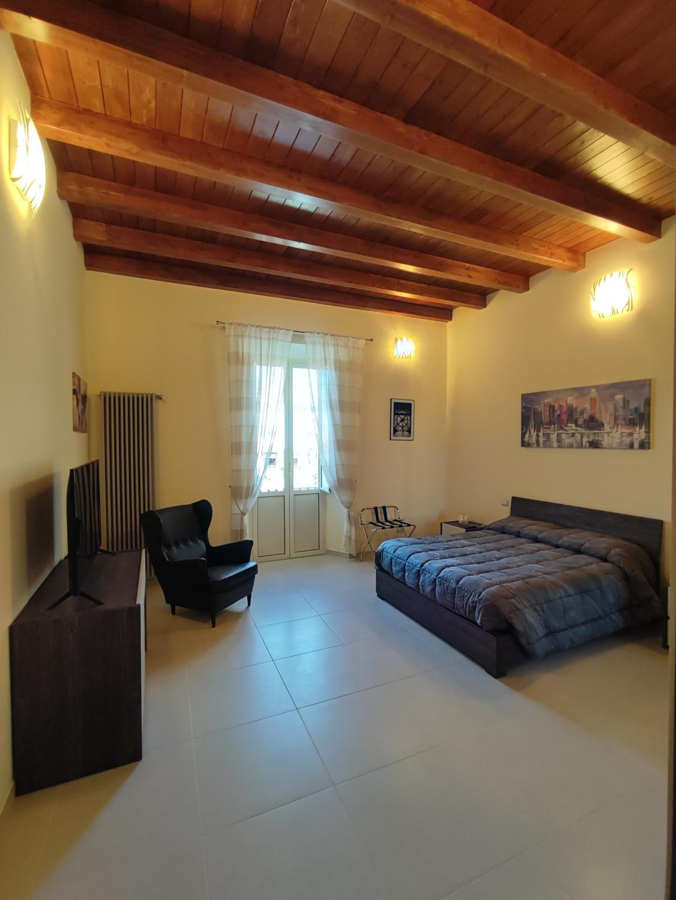 Two-Bedroom Apartment - Photo 1