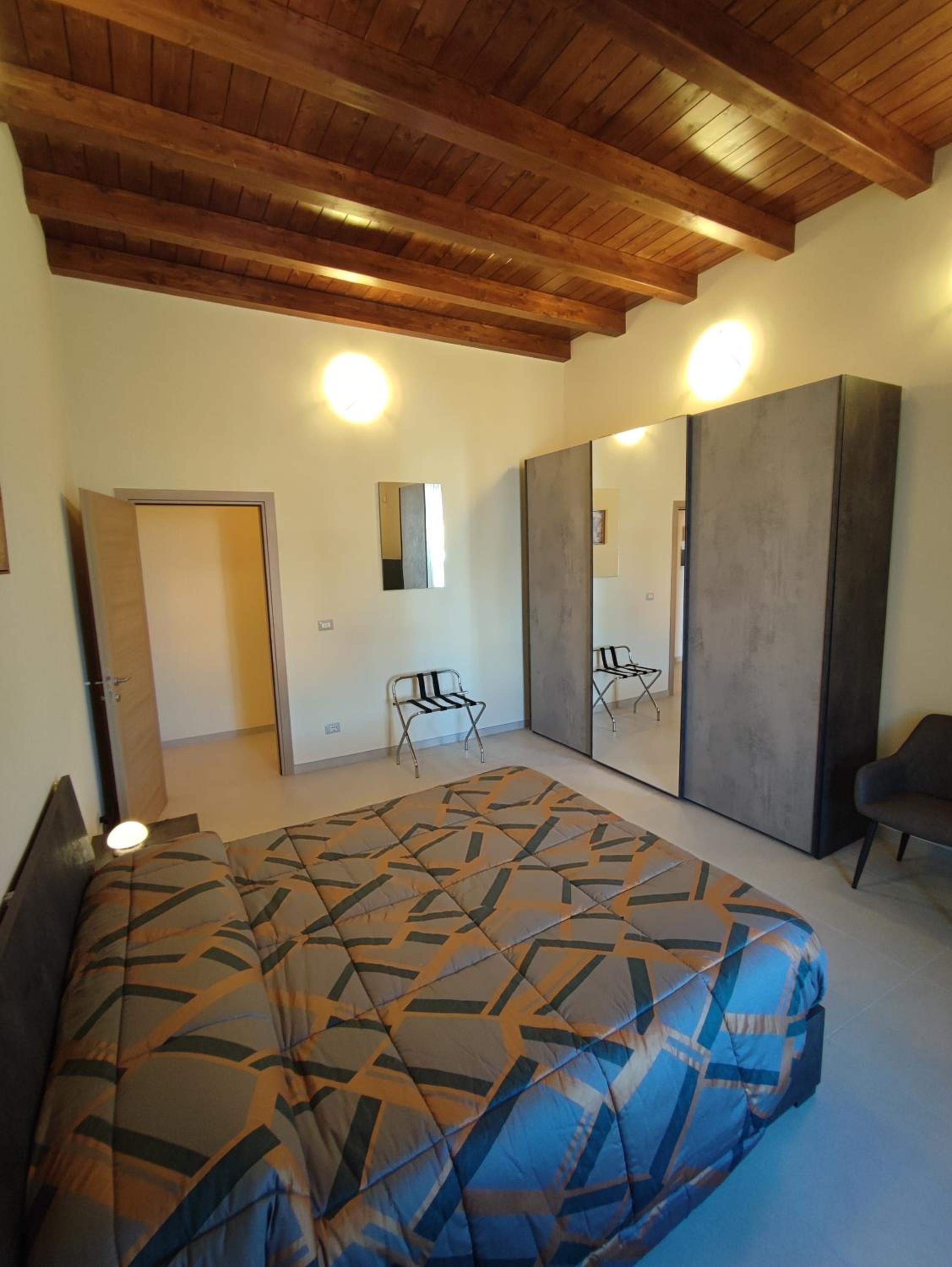 Two-Bedroom Apartment - Photo 16