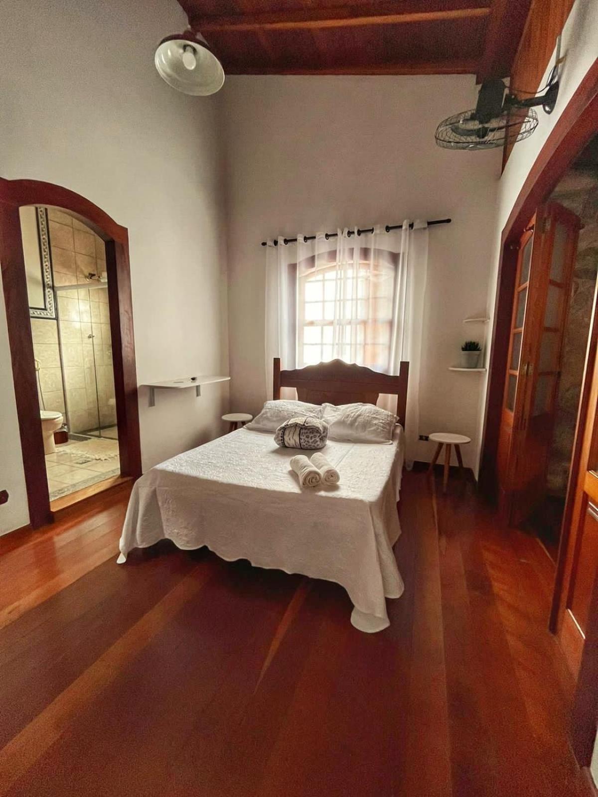 Deluxe Suite photo 2