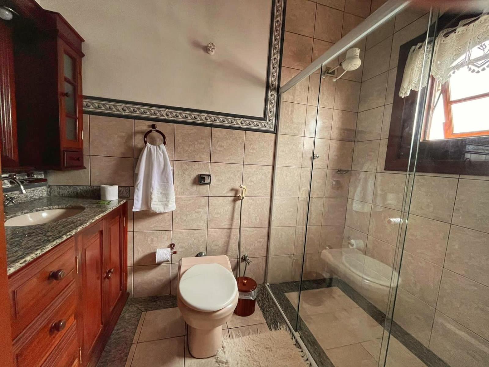 Deluxe Suite photo 3
