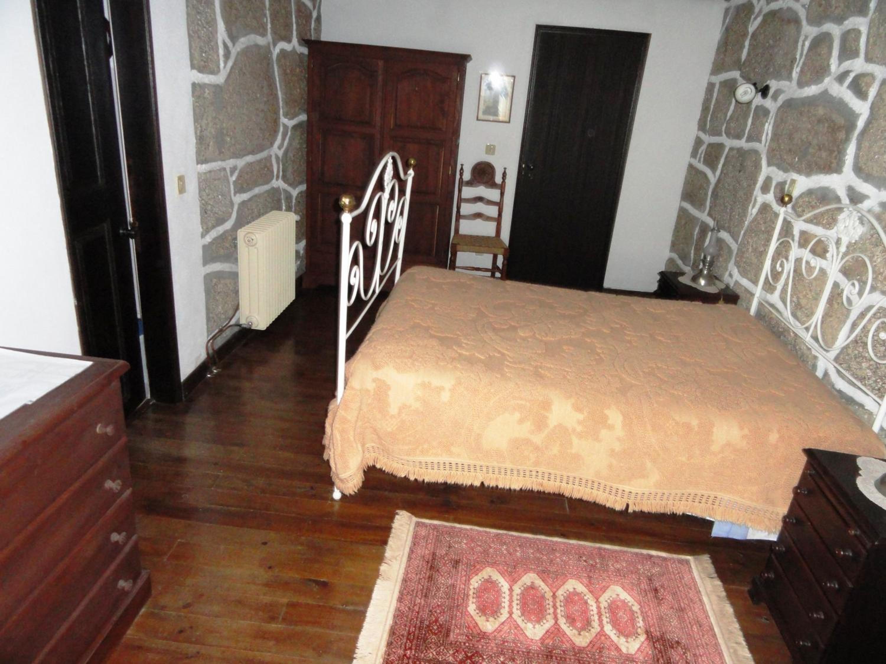 Double or Twin Room photo 3