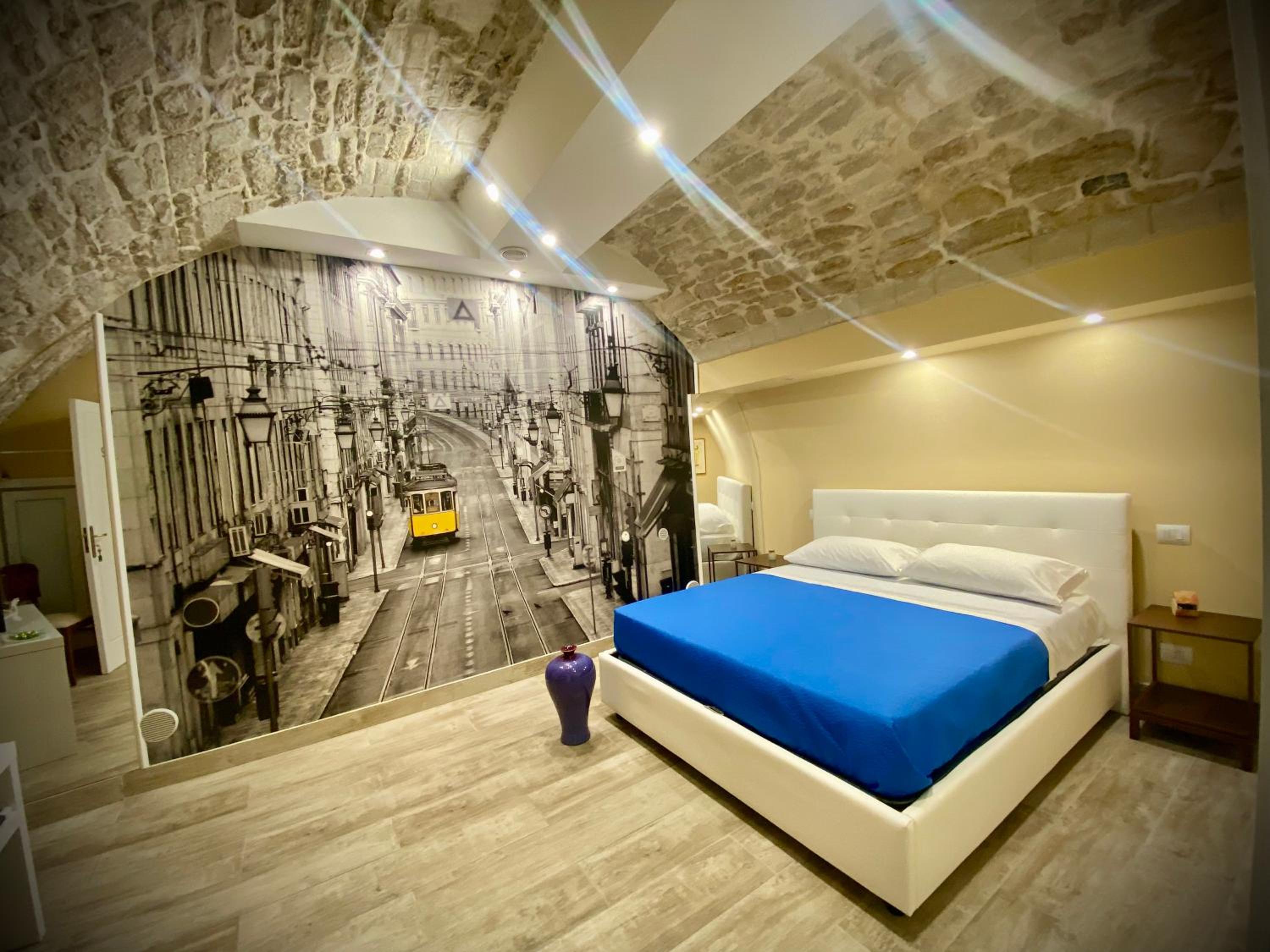 Triple Room With Private Bathroom photo 1