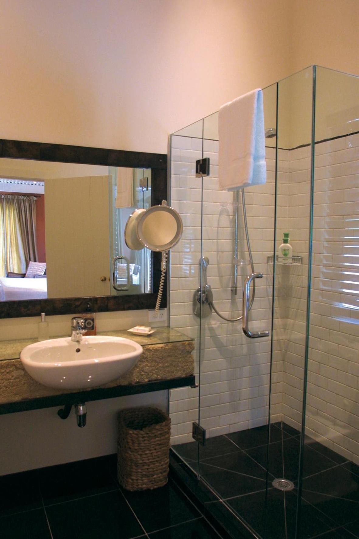 Two-Bedroom House photo 2