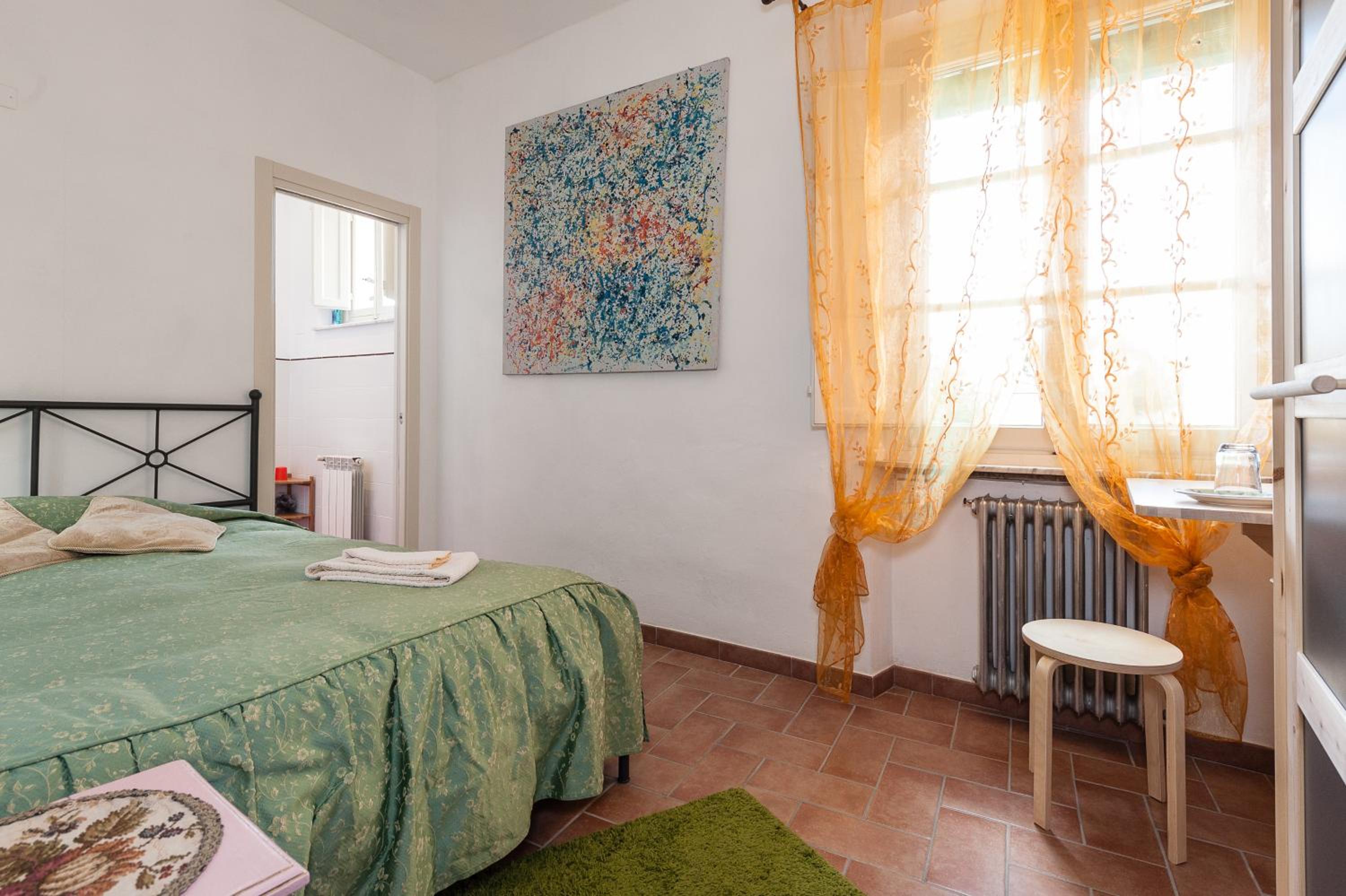 Single Room photo 1