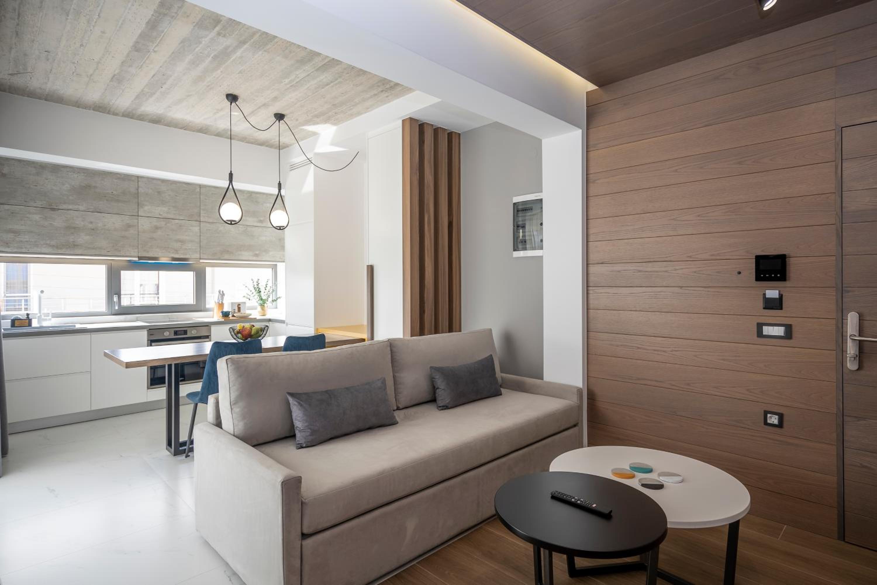 Deluxe Apartment