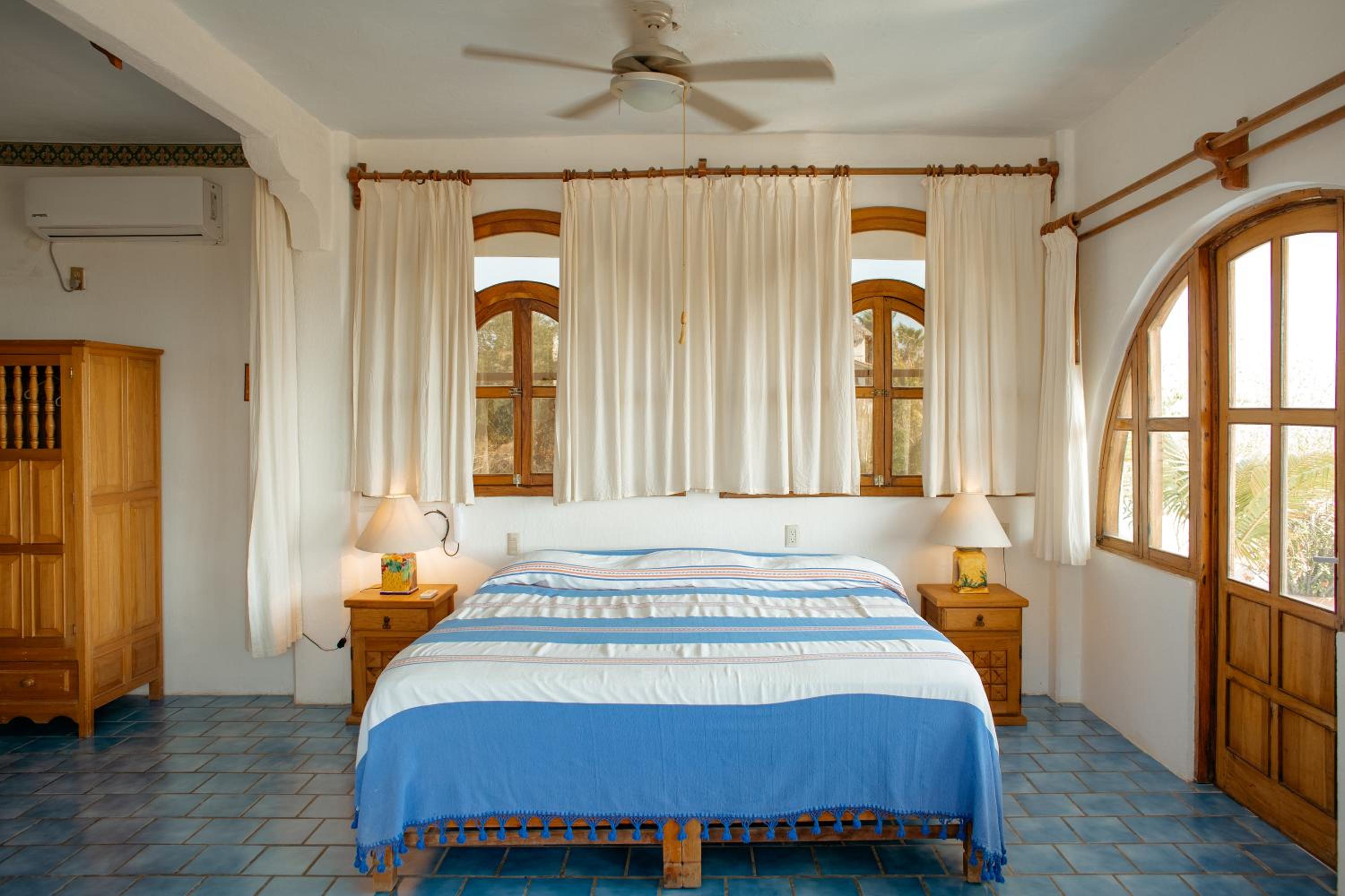 Standard Triple Room photo 1