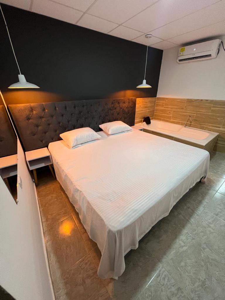 Superior King Room photo 3