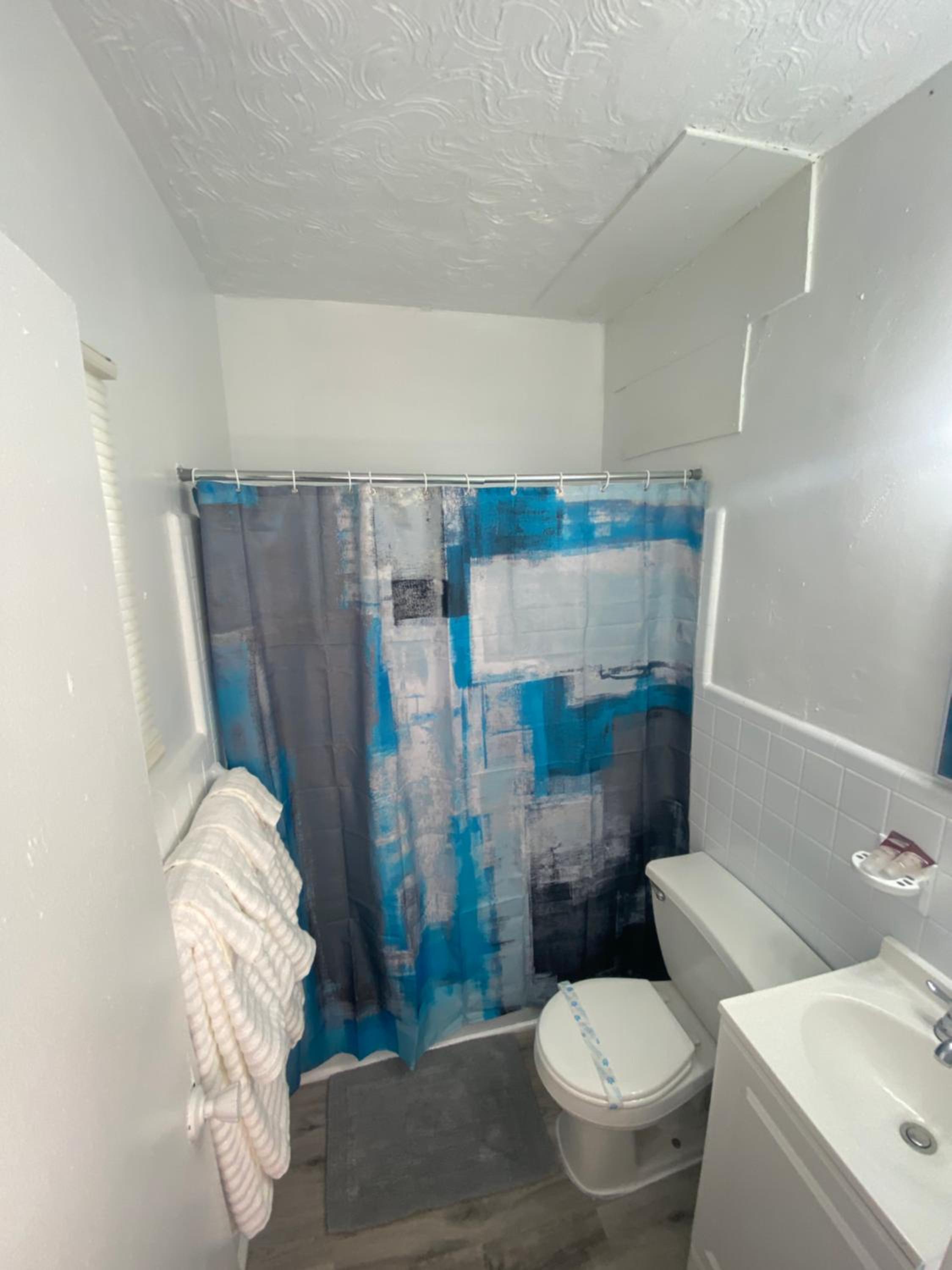 Economy Double Room - Photo 7